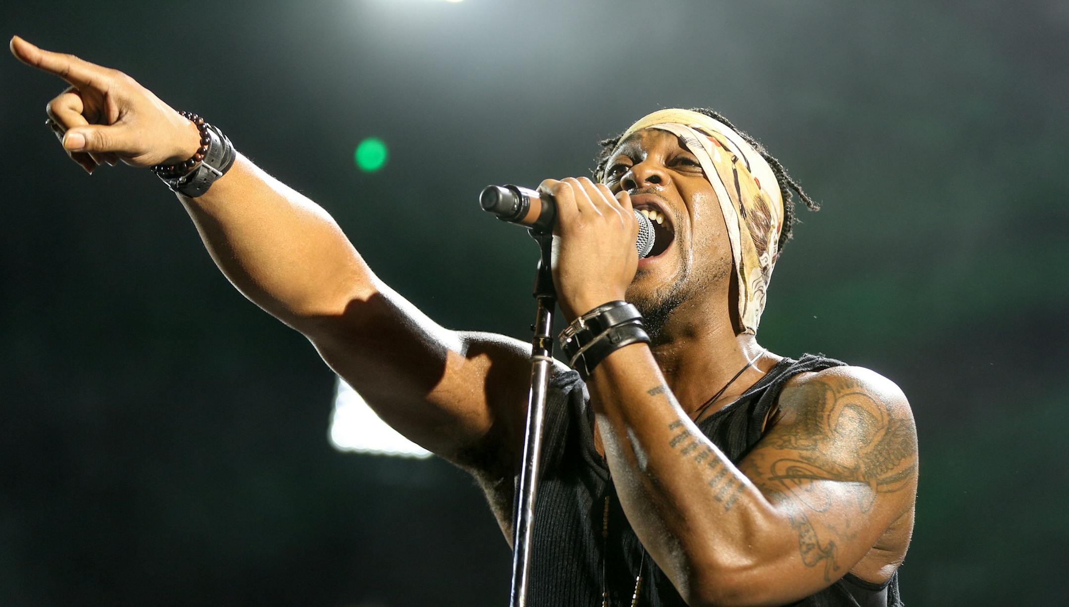 D'Angelo performs during FYF Fest at L.A. Memorial Sports Arena & Exposition Park on Sunday, Aug. 23, 2015, in Los Angeles. (Photo by Rich Fury/Invision/AP)