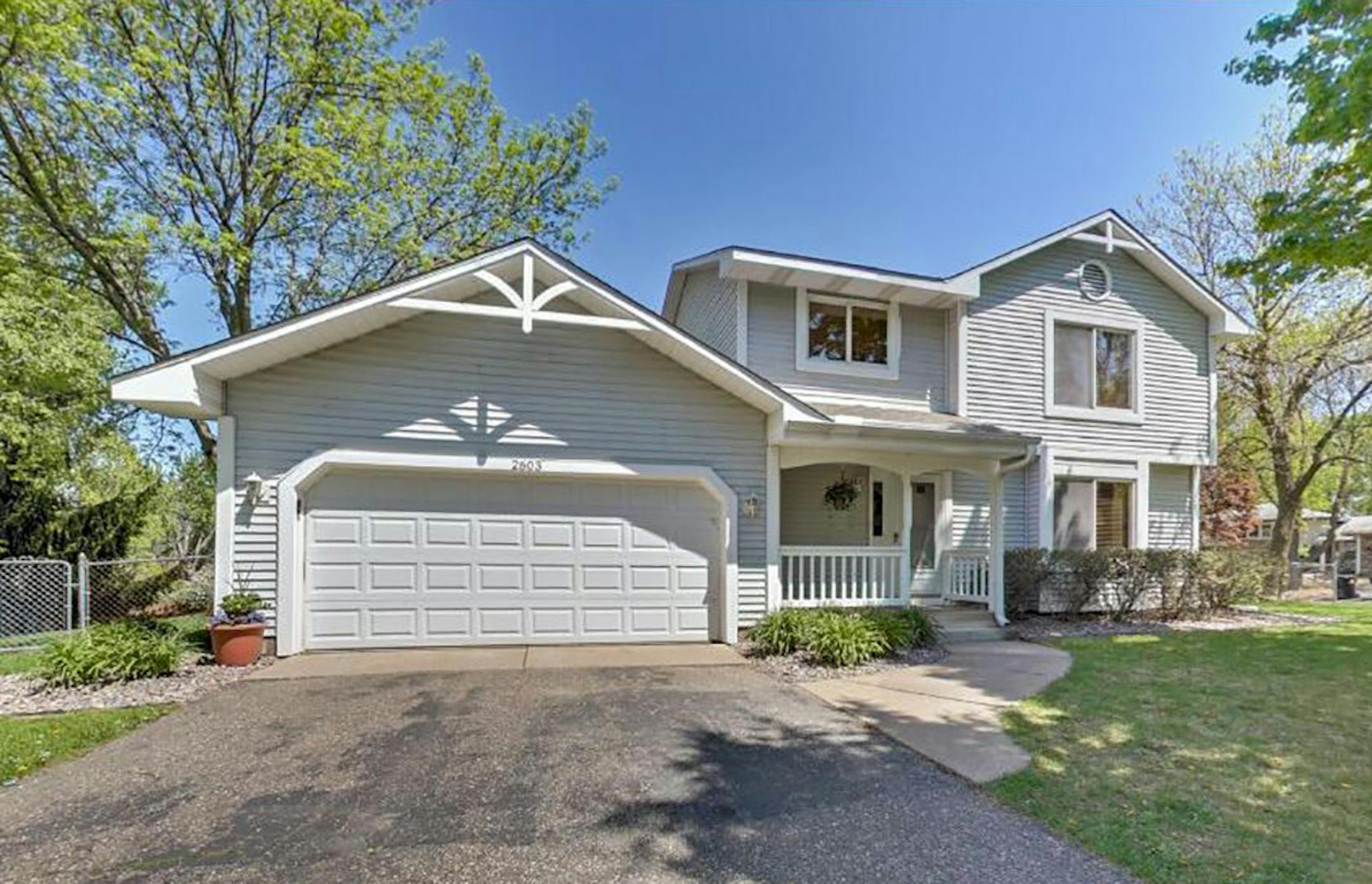 Maplewood
Built in this three-bedroom, three-bath house has 2,008 square feet and features three bedrooms on one level, fireplace, eat-in kitchen, full finished basement and deck. Listed by Brandon Hedges, Re/Max Results, 612-730-6717.