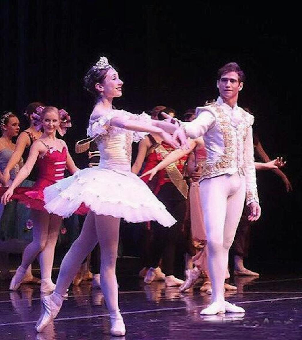 Natalia Sheptalova and Erik J Sanborn in Metropolitan Ballet's 'Nutcracker.'
