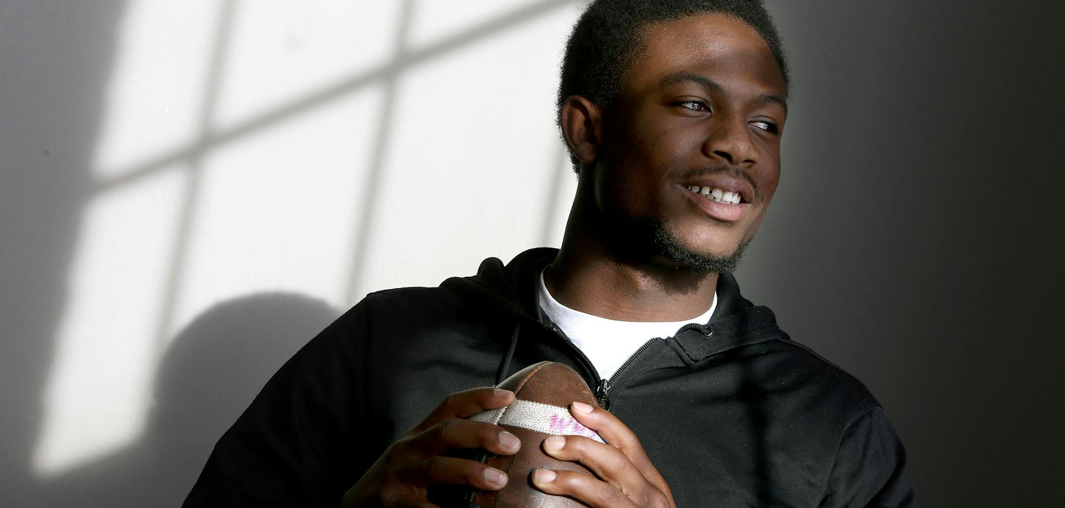 Washburn high school senior Jeff Jones said he is still undecided where he will be playing football in the Fall, Tuesday, January 21, 2014 in Minneapolis, MN. (ELIZABETH FLORES/STAR TRIBUNE) ELIZABETH FLORES • eflores@startribune.com ORG XMIT: MIN1401211110400676