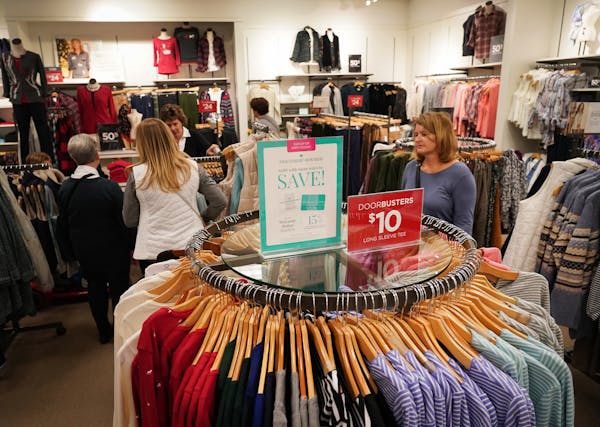 Shoppers in the Christopher & Banks store at Mall of America on Black Friday 2019. (SHARI L. GROSS/Star Tribune)