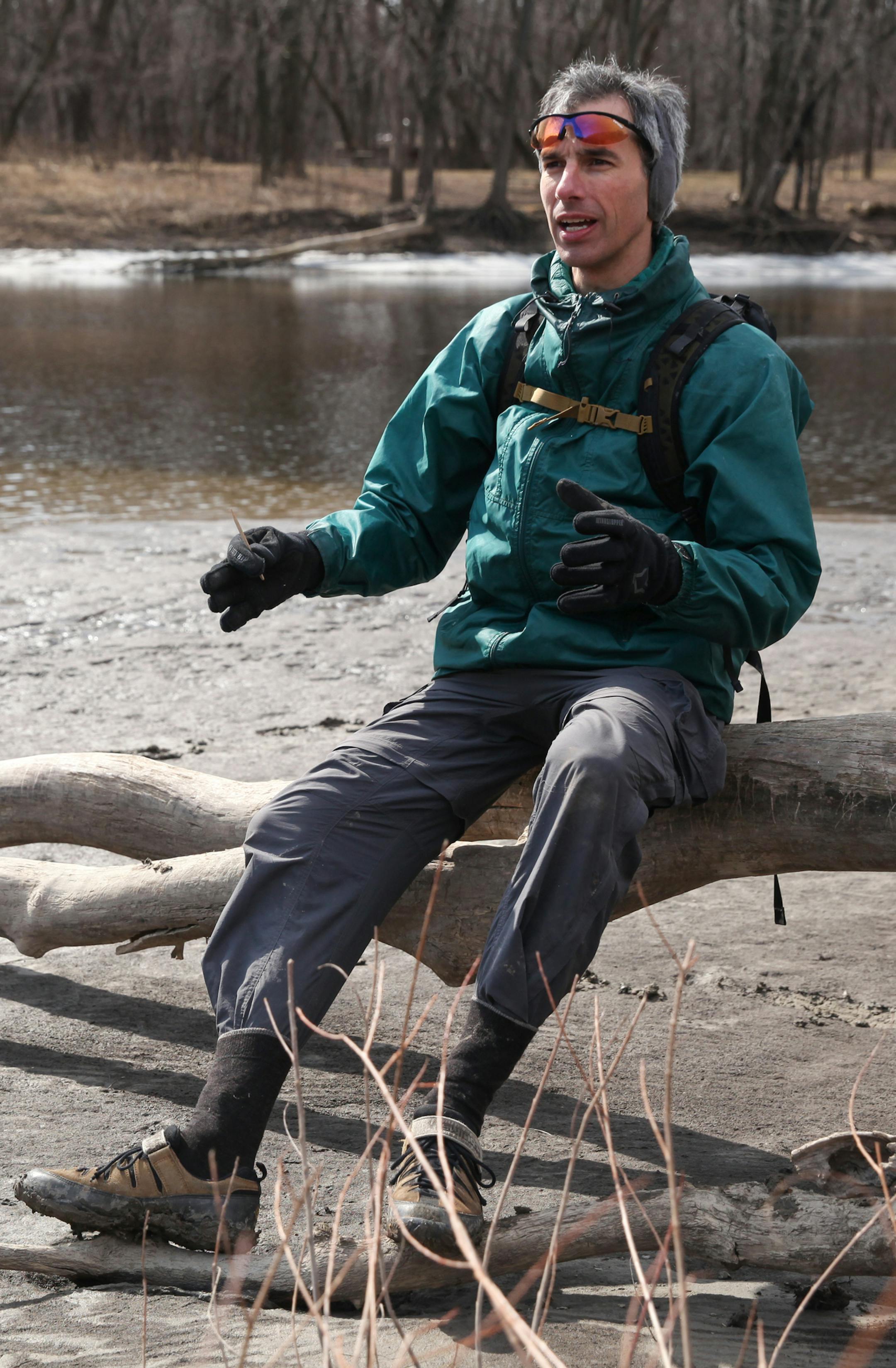 Jonathan Poppele, one of the club founders in Minnesota Wildlife Tracking Project. ] XAVIER WANG • xavier.wang@startribune.com Field work meeting of the Minnesota Wildlife Tracking Project on Sunday. March 19, 2017 at Fort Snelling State Park in St. Paul.