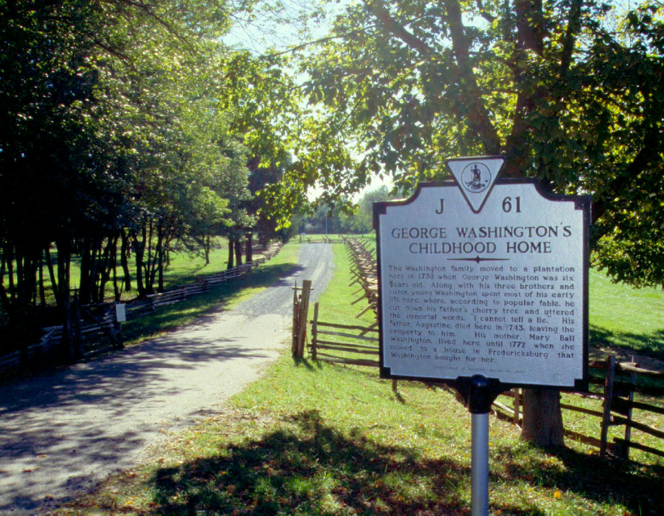 The entrance to the property where George Washington lived from age 6 until his early 20s. Illustrates TRAVEL-VIRGINIA (category t), by Christine Dell&#xed;Amore, special to The Washington Post. Moved Tuesday, Aug. 20, 2013. MUST CREDIT: George Washington Foundation)