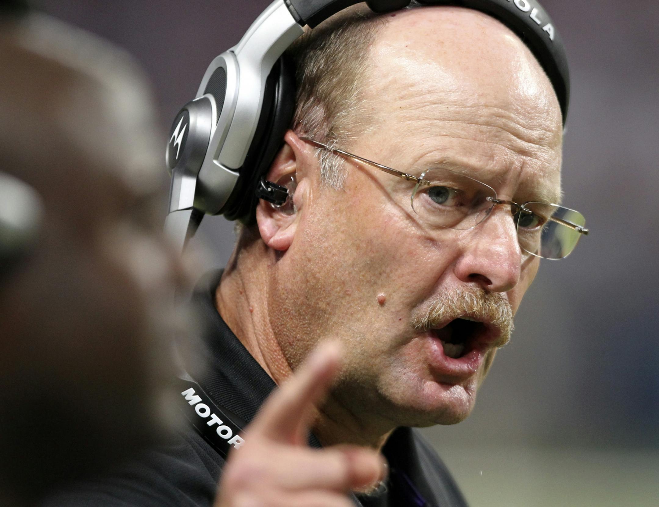 Vikings head coach Brad Childress