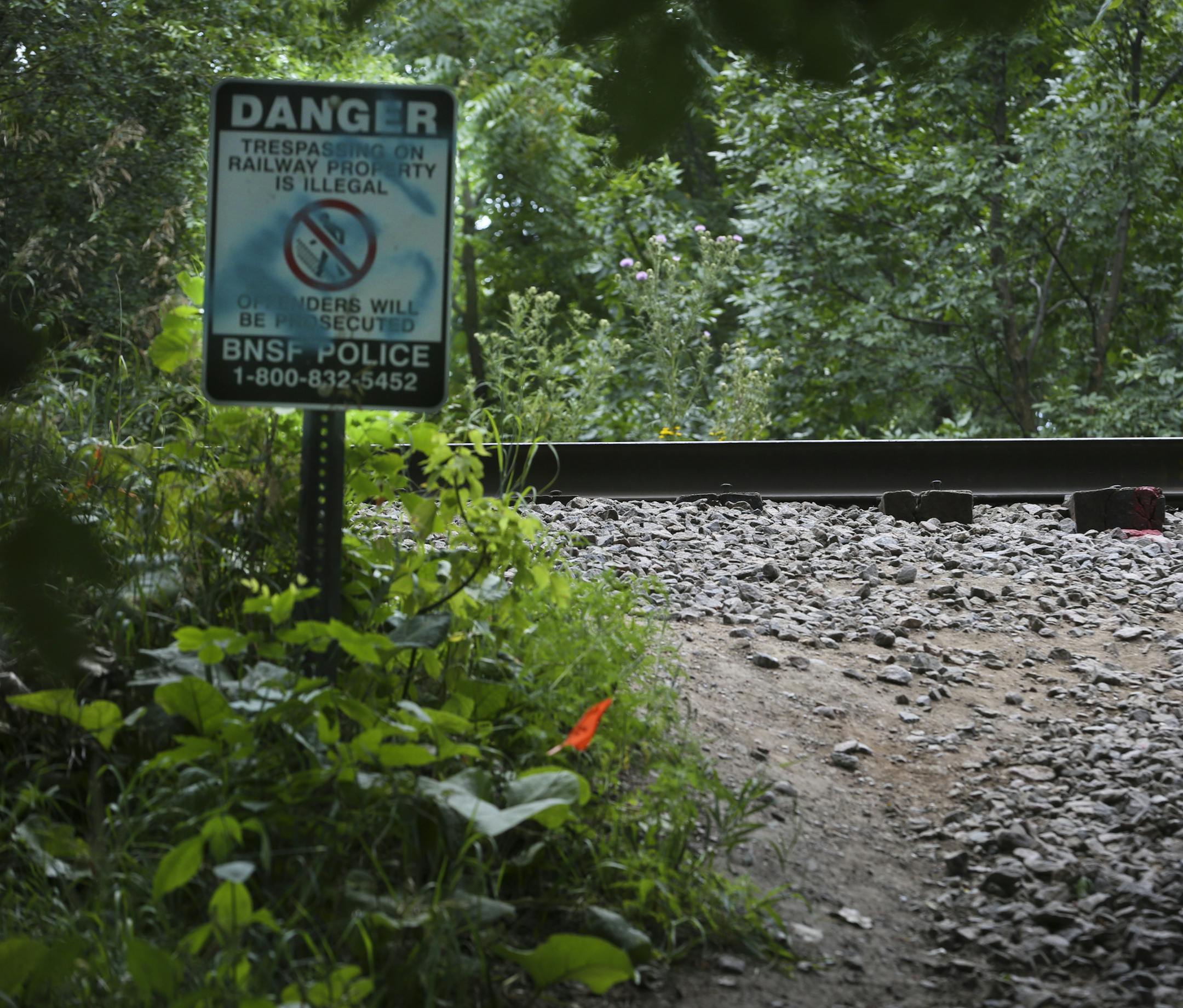 The area near the tracks where a 9-year-old severed his feet while playing on a train going through the neighborhood the night before, photographed in St. Paul, Minn. on Friday, August 16, 2013. ] (RENEE JONES SCHNEIDER • reneejones@startribune.com)