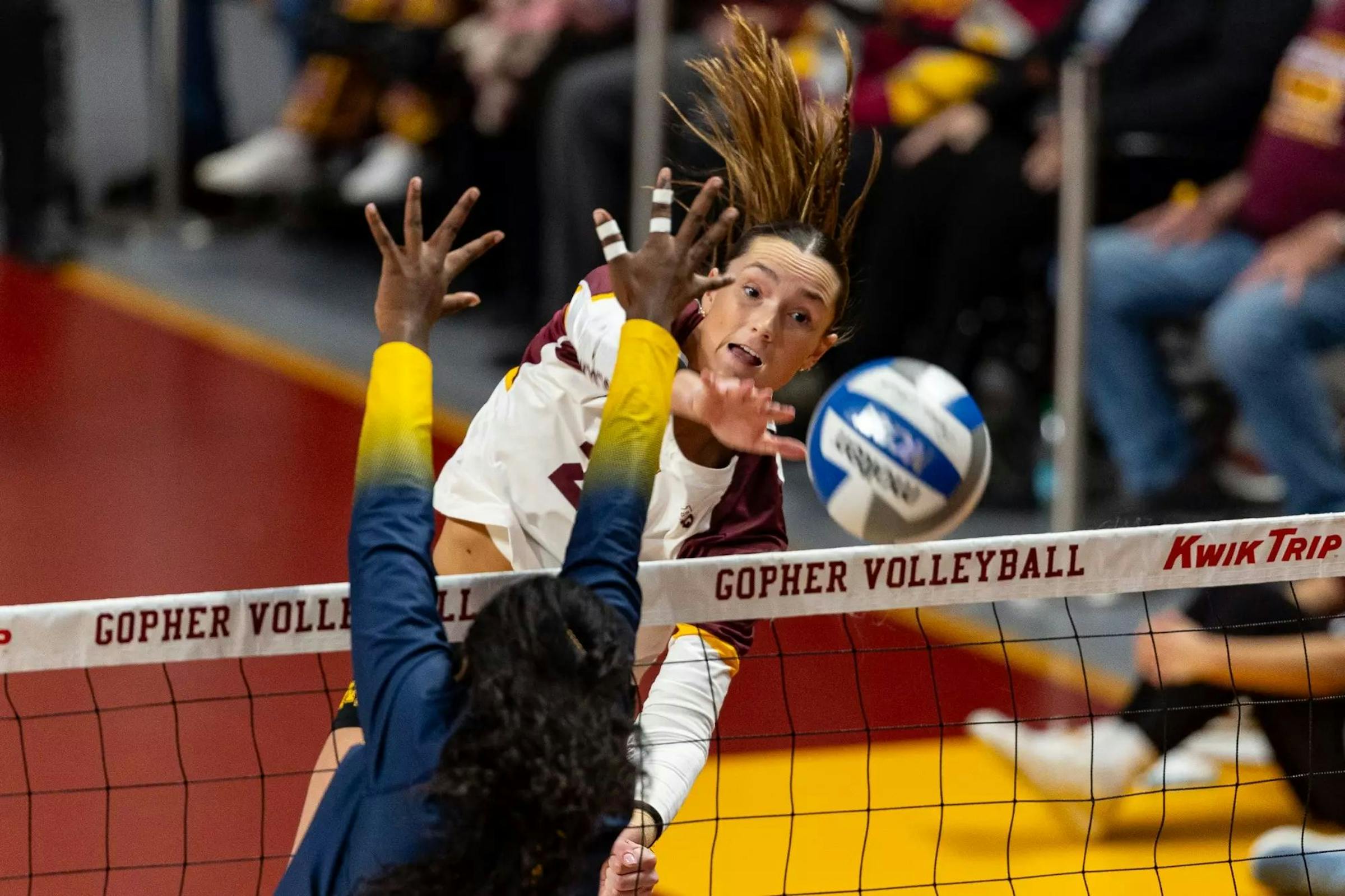 Gophers regain volleyball footing