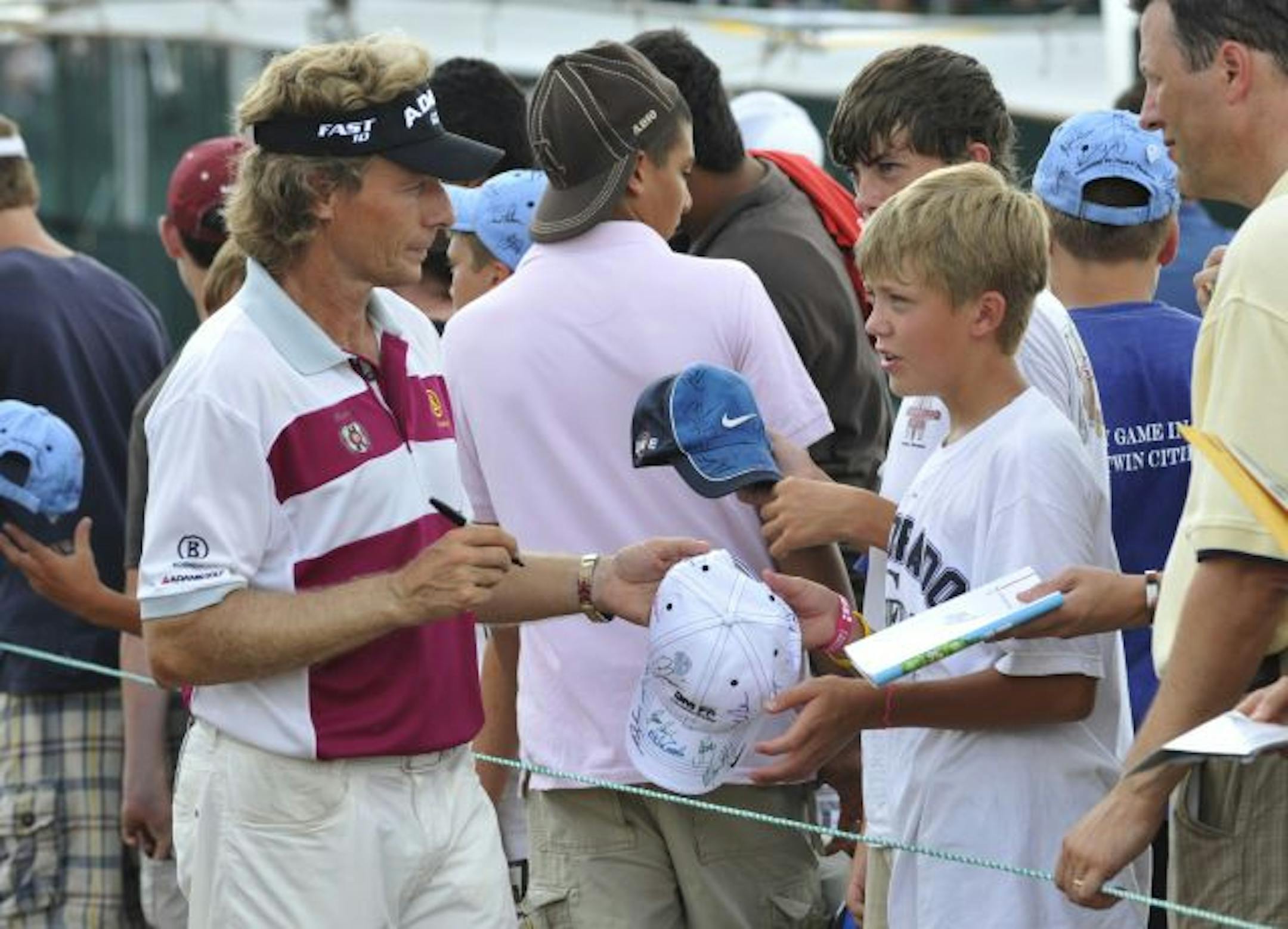 He wasn't feeling up to par, but German Bernhard Langer took time to sign autographs after finishing the final round 8 under in Blaine on Sunday.
