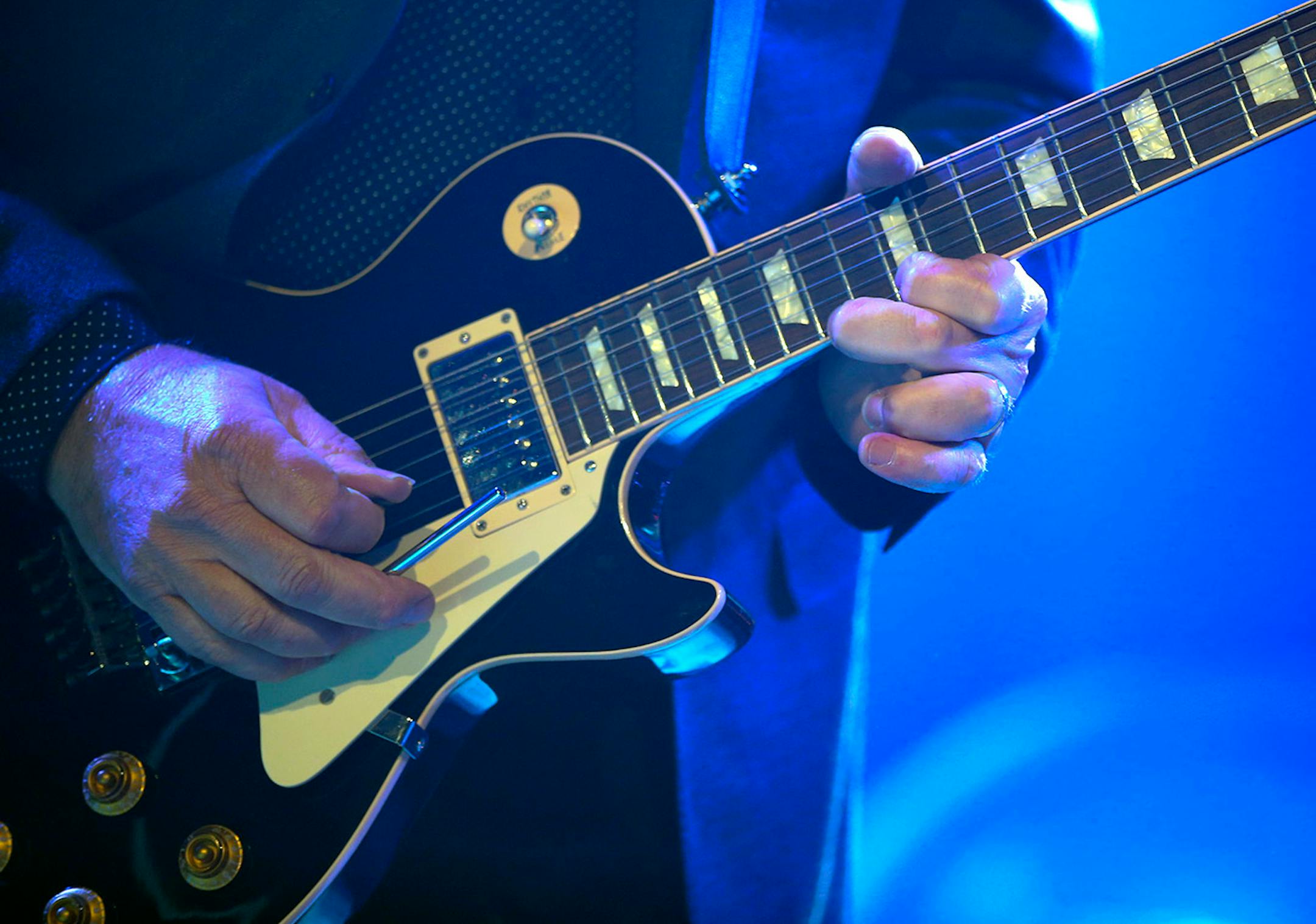 Rush guitarist Alex Lifeson tore into a solo Tuesday night. ] JEFF WHEELER ï jeff.wheeler@startribune.com Canadian rock gods Rush performed at Xcel Energy Center in St. Paul, Tuesday night, May 12, 2015.
