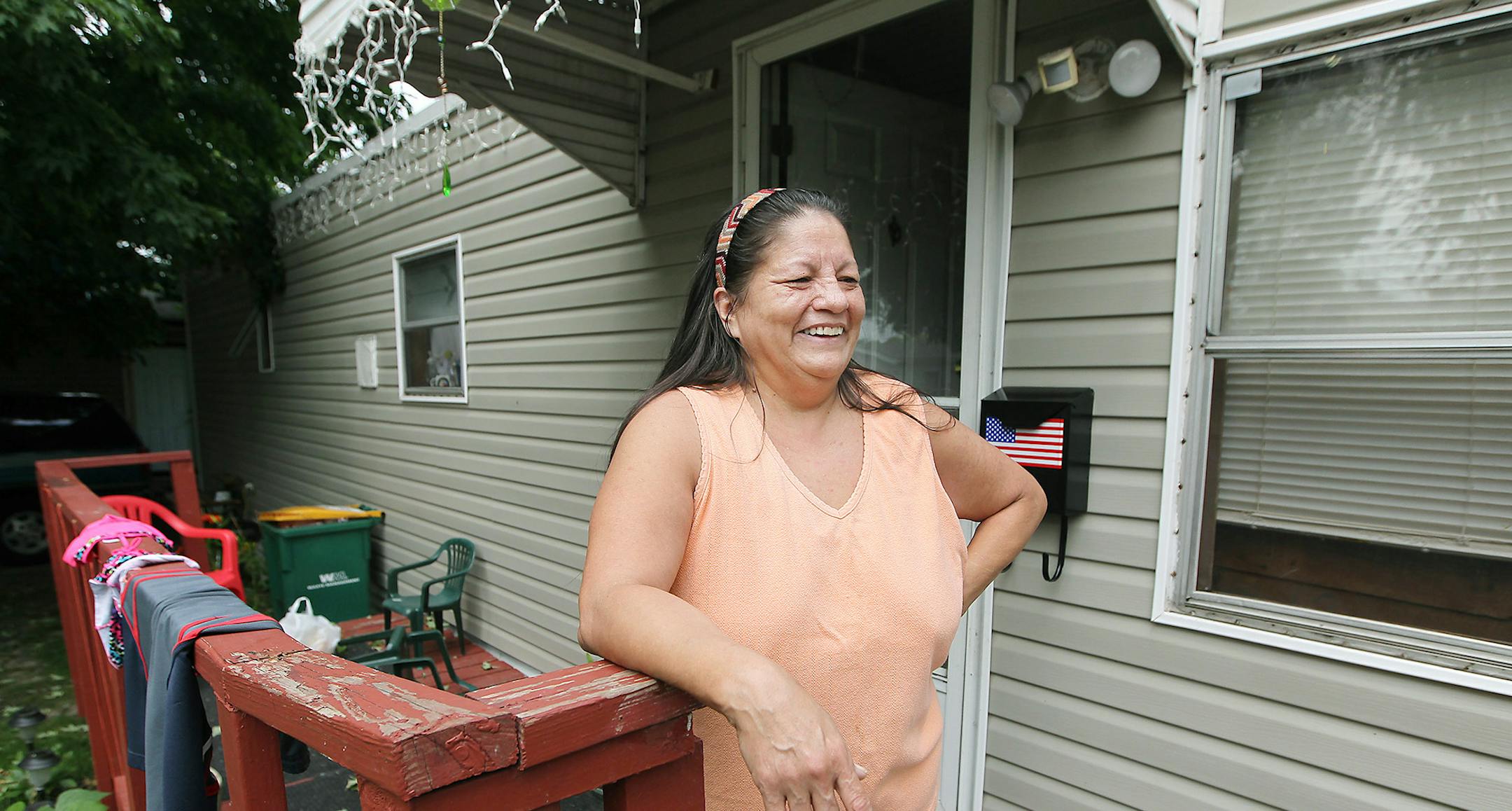Beth Longfield said she went from being homeless to owning her own home, Wednesday, July 1, 2015 in Hilltop, MN. ] (ELIZABETH FLORES/STAR TRIBUNE) ELIZABETH FLORES ï eflores@startribune.com