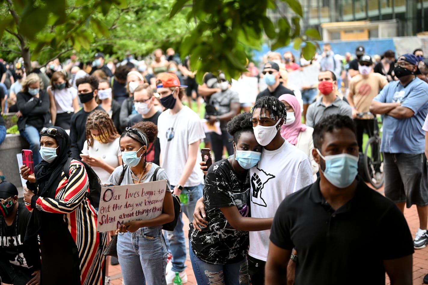 A few hundred protesters gathered outside the Hennepin County Government Center in downtown Minneapolis on Saturday to take part in the "International Solidarity Day of Protest Against Police Terror" rally.