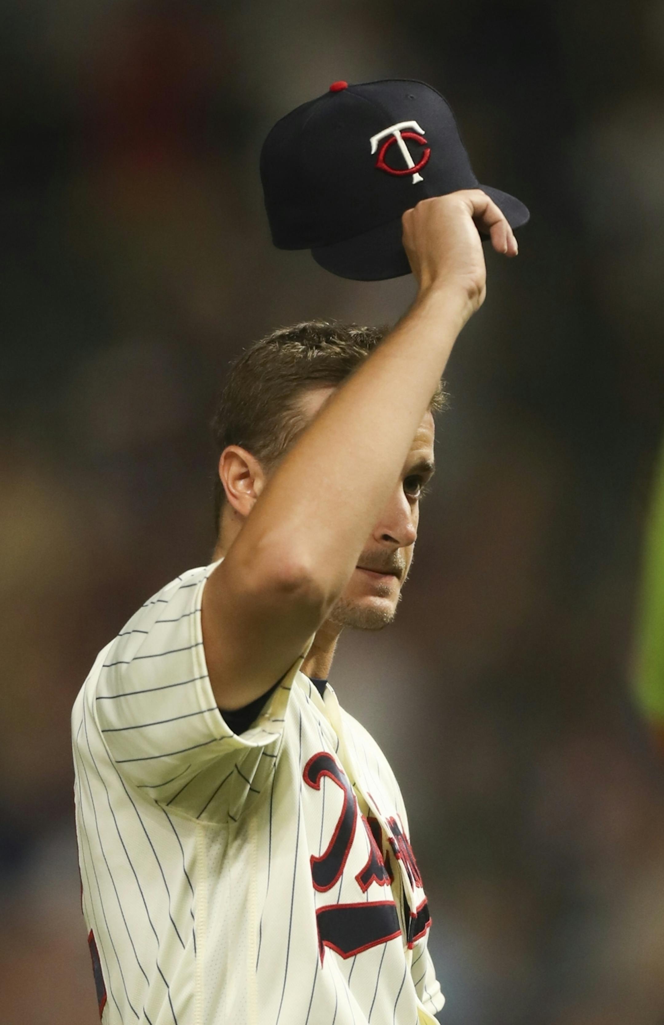 Minnesota Twins starting pitcher Jake Odorizzi tipped his cap to the crowd after he was taken out of the game in the eighth inning after giving up an RBI double to Greg Bird.