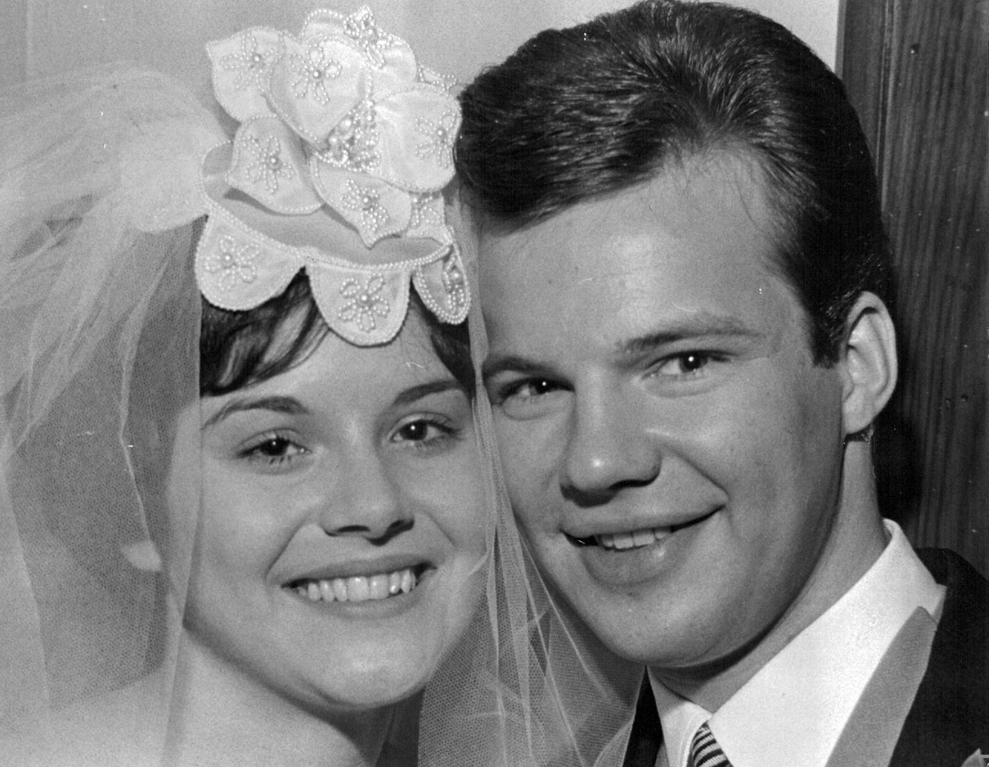 December 28, 1963 Bobby and Karen Vee smiled and posed for photographer. July 19, 1965 Earl Seubert, Minneapolis Star Tribune ORG XMIT: MIN2014040311553232