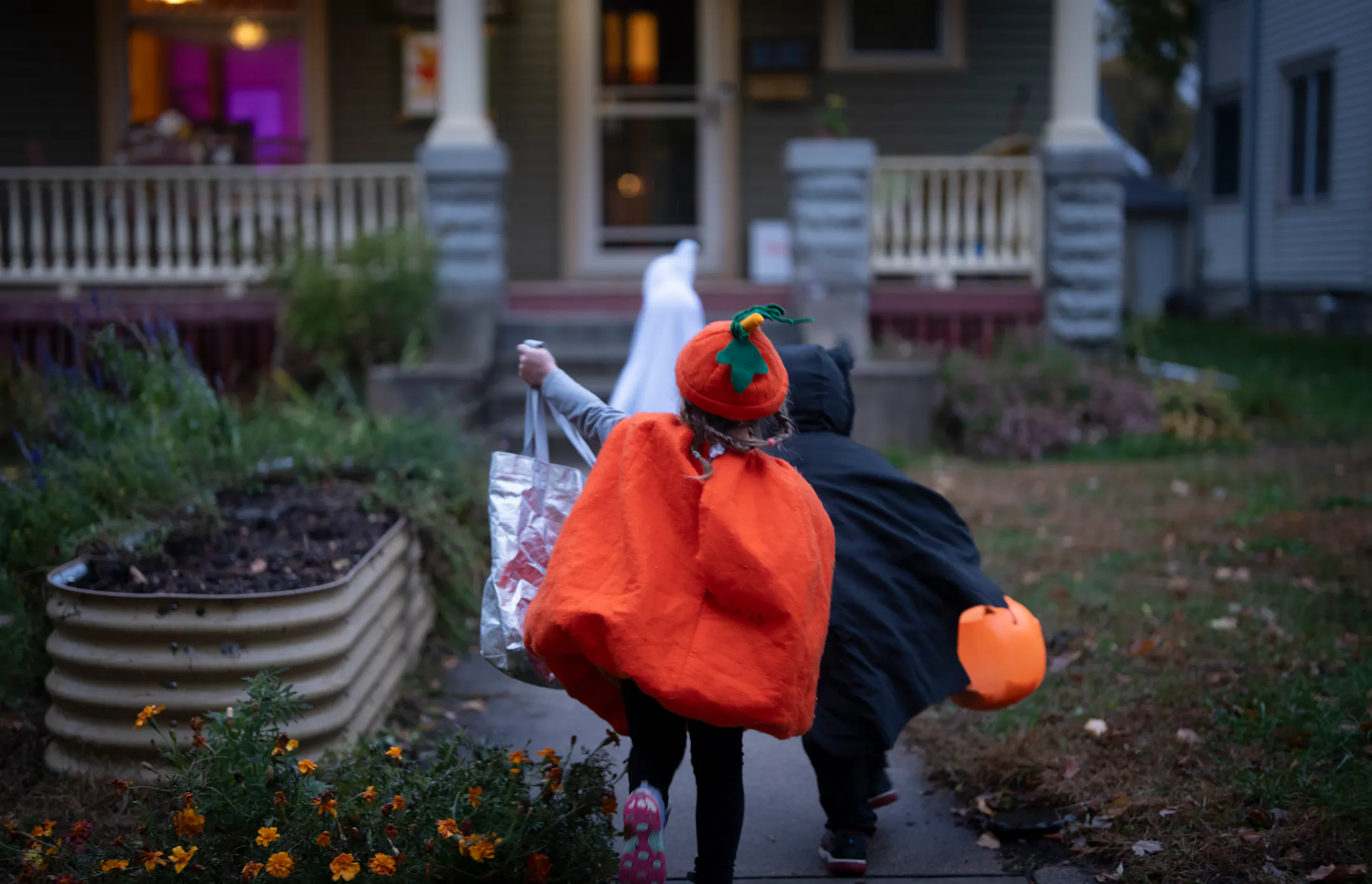 Readers Write: Halloween, the Trump administration, the GOP, permitting ...