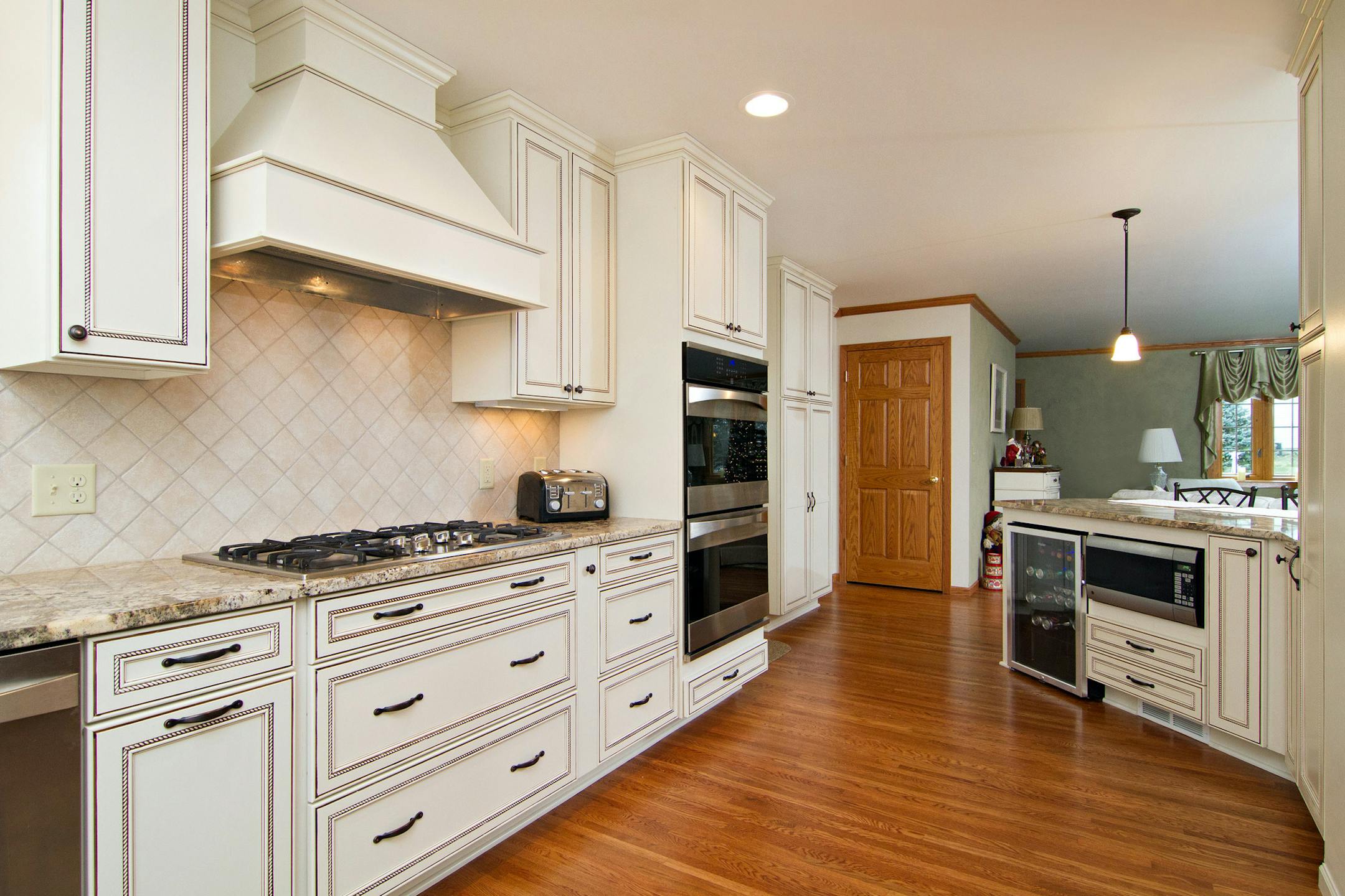 Kitchen remodel by Plekkenpol on Remoderlers showcase. Credit Brandon Rowell