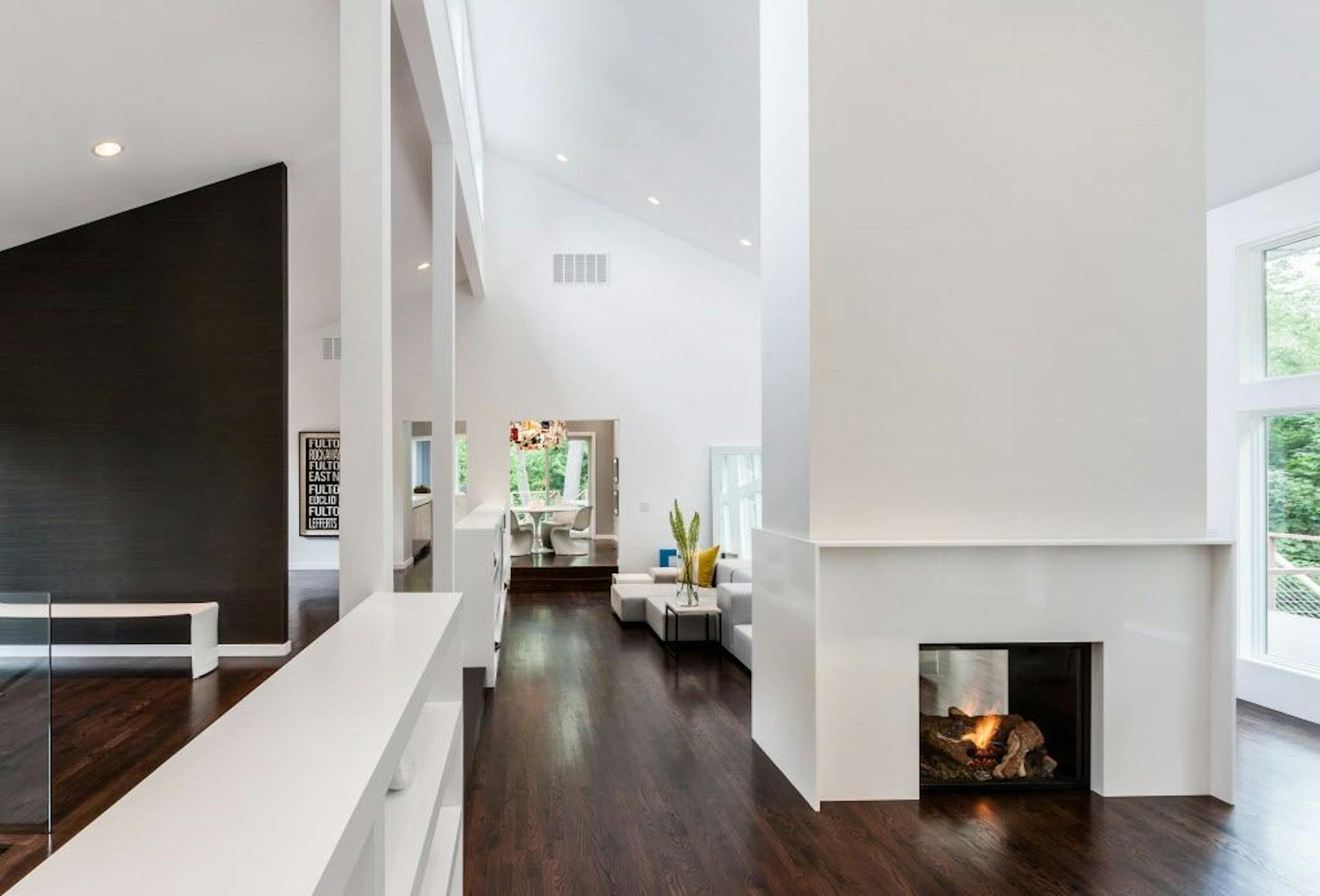 Deephaven house by Tim Alt, Altus Architecture + Design.