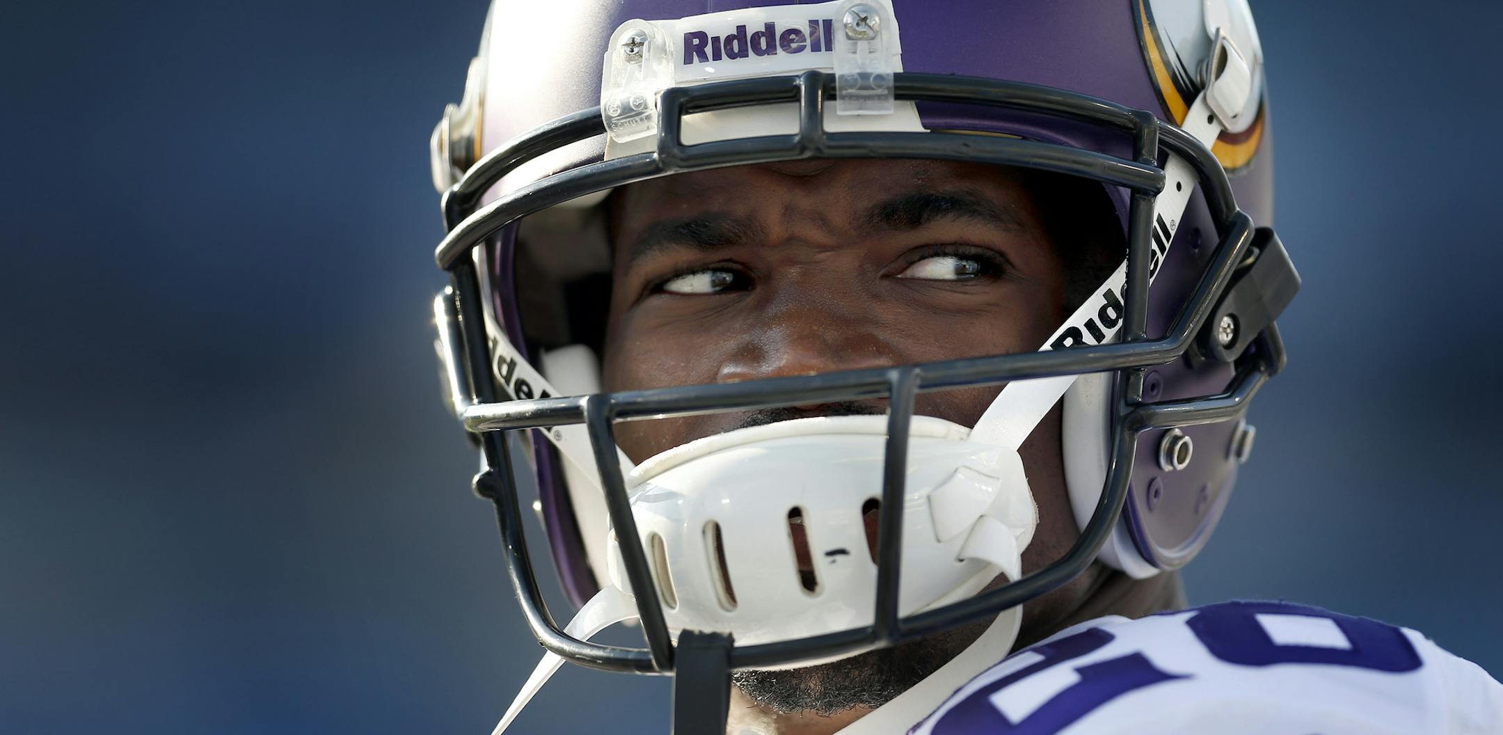 Minnesota Vikings running back Adrian Peterson (28) warmed up before Friday night's game vs. the Buffalo Bills. ] CARLOS GONZALEZ cgonzalez@startribune.com August 16, 2013, NFL Ralph Wilson Stadium, Orchard Park, NY Minnesota Vikings vs. Buffalo Bills ORG XMIT: MIN1308161746493566 ORG XMIT: MIN1308232129056246