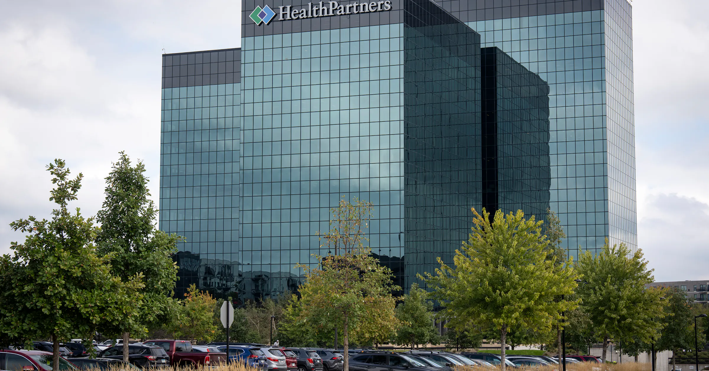 Two big Minnesota health care providers to merge - Star Tribune