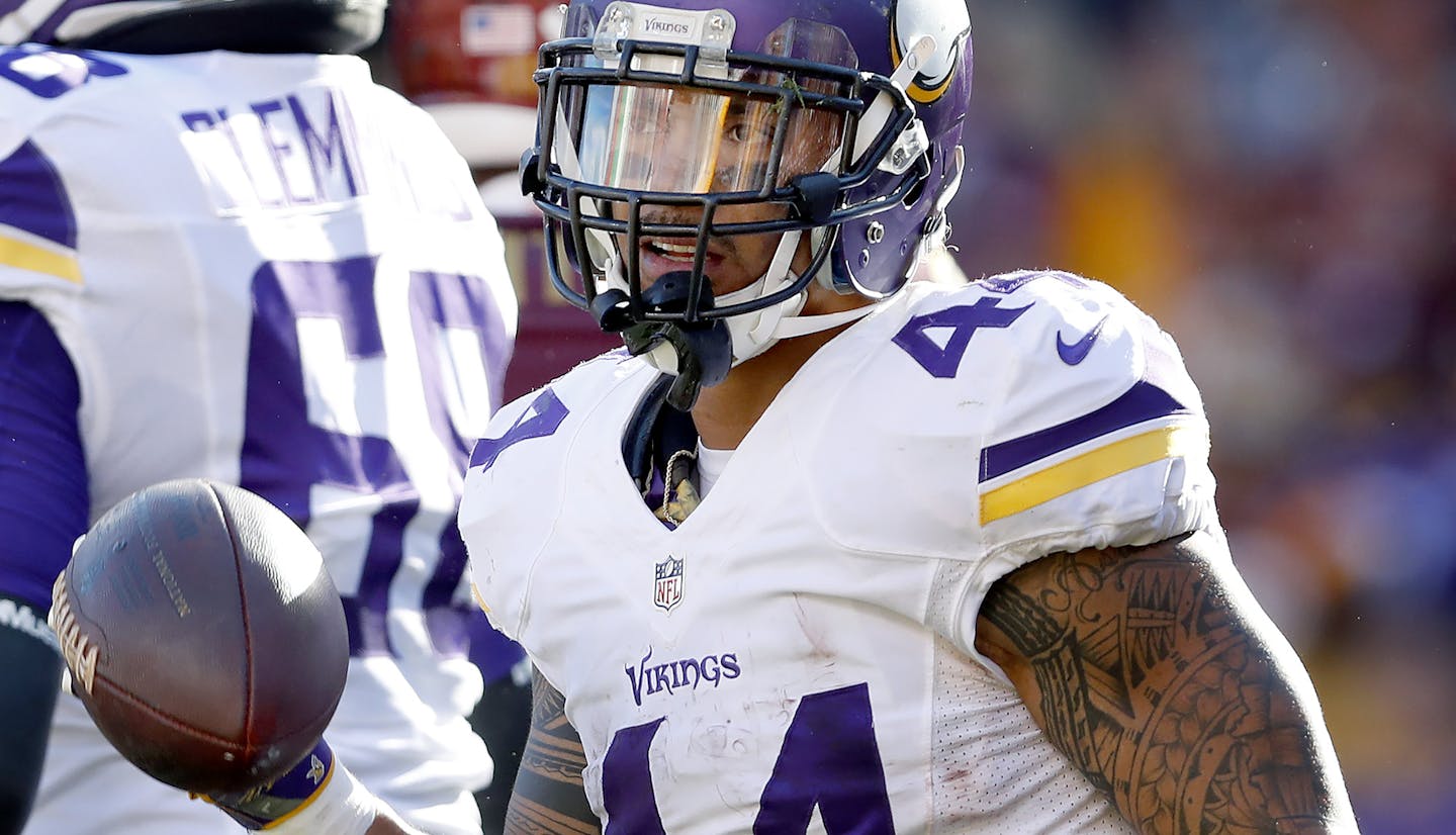 Minnesota Vikings Matt Asiata (44). ] CARLOS GONZALEZ cgonzalez@startribune.com - November 13, 2016, Landover, MD, FedEx Field, NFL, Minnesota Vikings vs. Washington Redskins