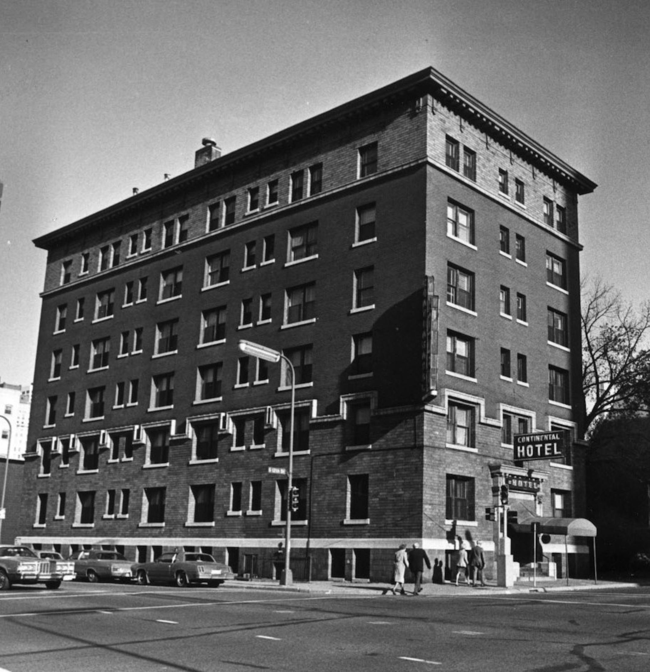 Continental Hotel, 12th Street & LaSalle Ave, downtown Mpls. LaSalle runs to background left, 12th Street to right. Note 12th St appears to then have been two-way. At right back is the (then) fairly new YWCA and its small parking lot behind the hotel. Back left is the IDS Center. Across LaSalle Ave from the hotel, off the left edge of photo, not visible, is MacPhail Center for the Arts. Photo faces east-northeast. Nov. 1, 1981, Minneapolis Star photo by William Seaman.