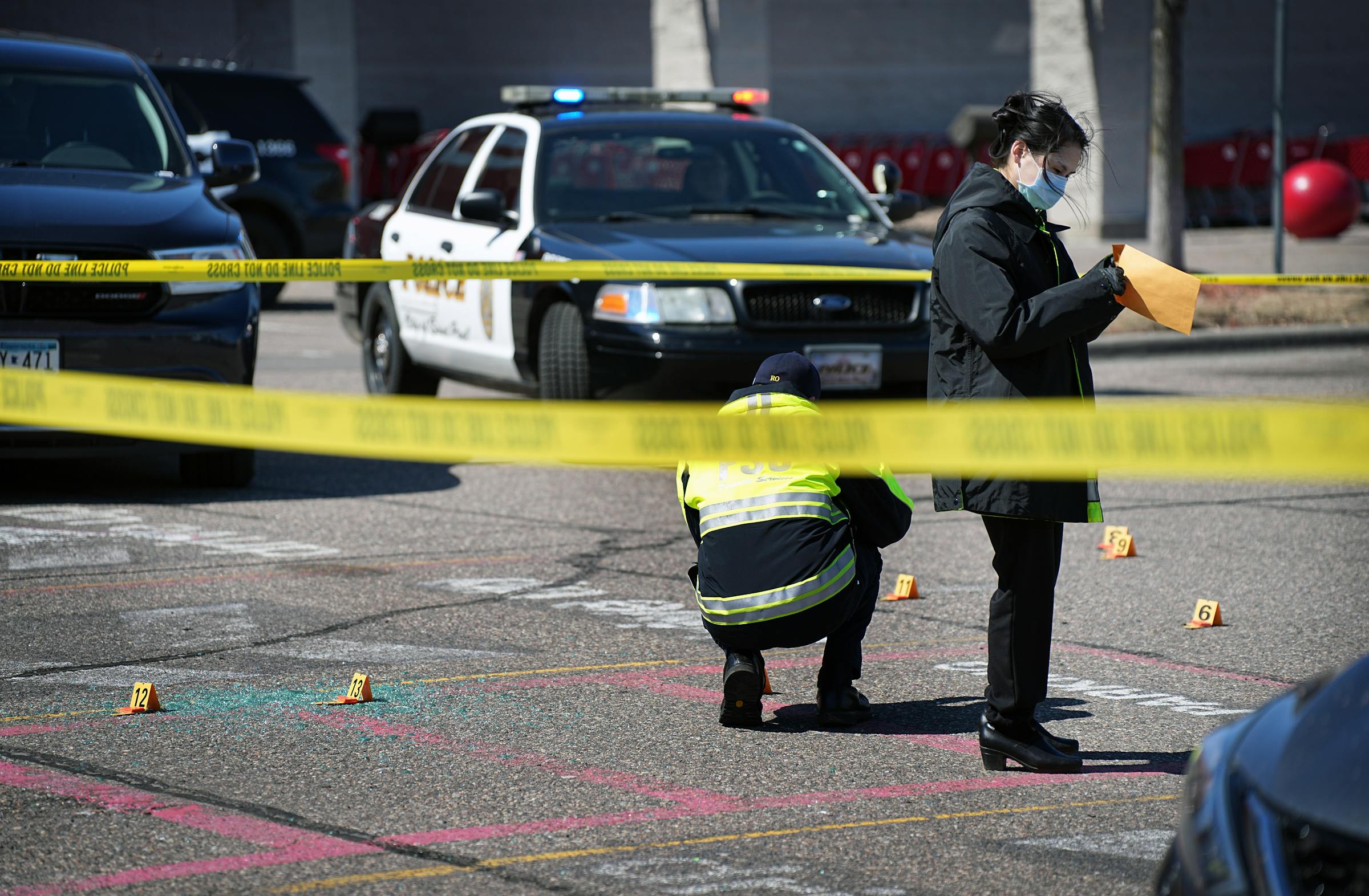 Austin Tragedy: 3 Lives Lost In Target Parking Lot Shooting - 2p4okv9
