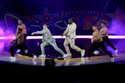Vikings quarterback Kirk Cousins performed a Magic Mike-inspired dance number with the Saints' Cam Jordan during Thursday night's NFL Honors show.