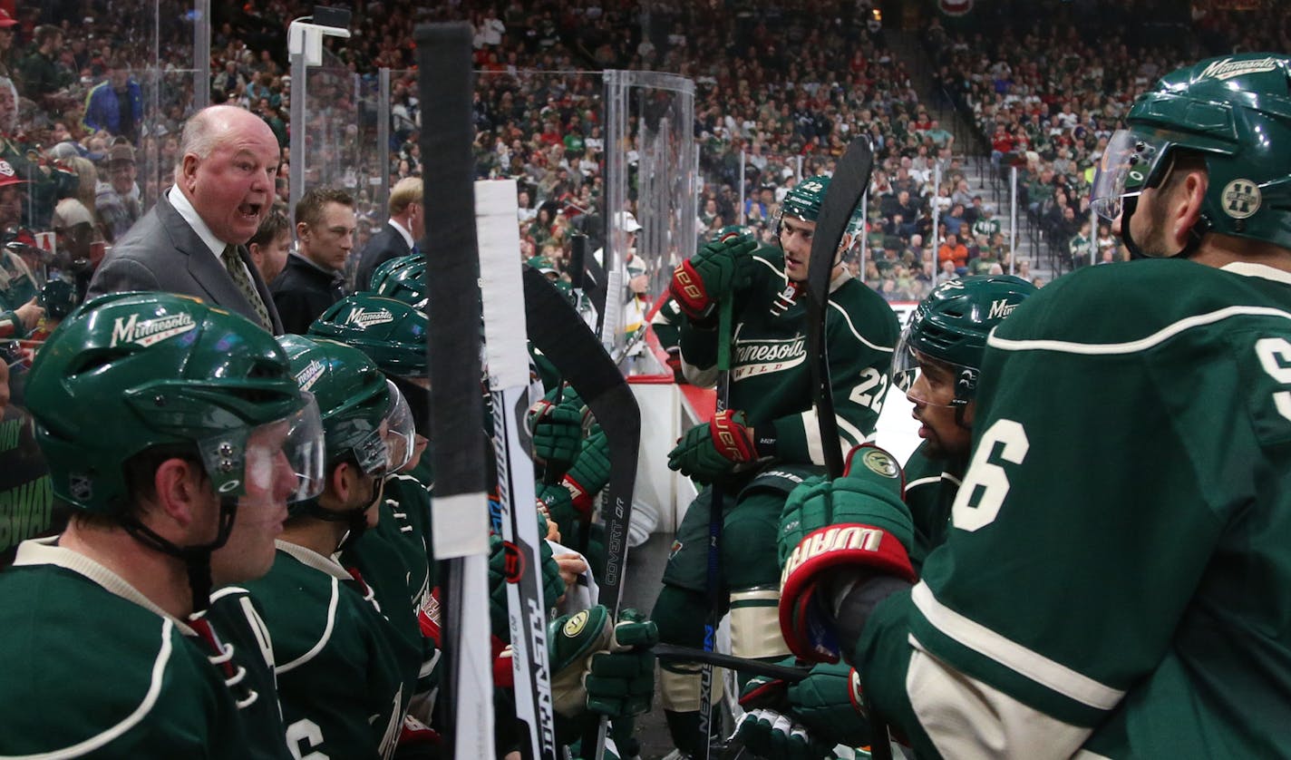 Wild coach Bruce Boudreau talked to his players during a game earlier this season.