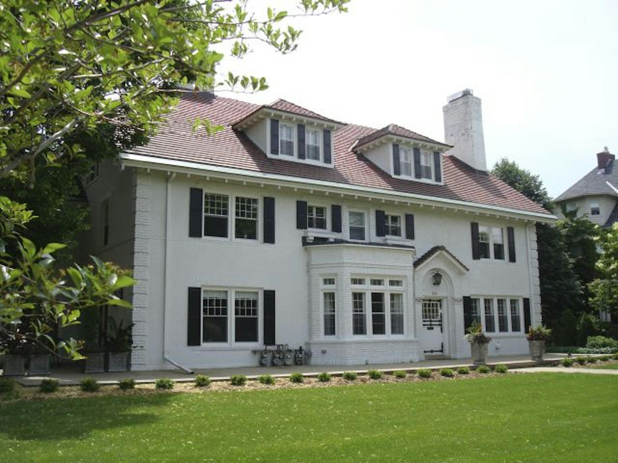 Built in 1912-13, this Georgian Revival house has been featured in Traditional Home and House Beautiful.