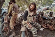 Motorcycle enthusiast Jason Momoa travels the country chasing art and friendship in “On the Roam.”