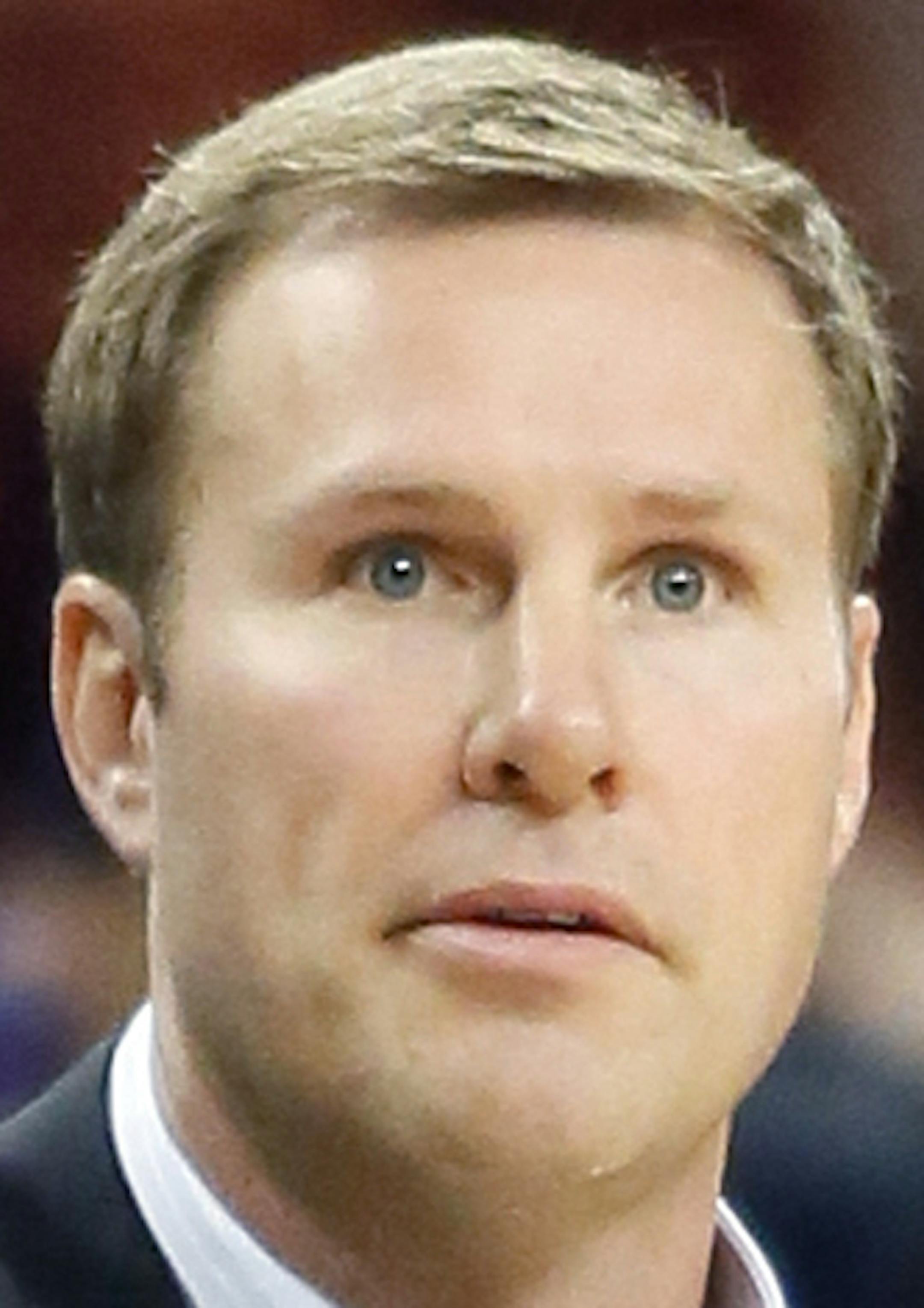 Chicago Bulls head coach Fred Hoiberg directs his team during the second half of an NBA basketball game against the Detroit Pistons Friday, Oct. 30, 2015, in Auburn Hills, Mich. (AP Photo/Duane Burleson) ORG XMIT: OTK122