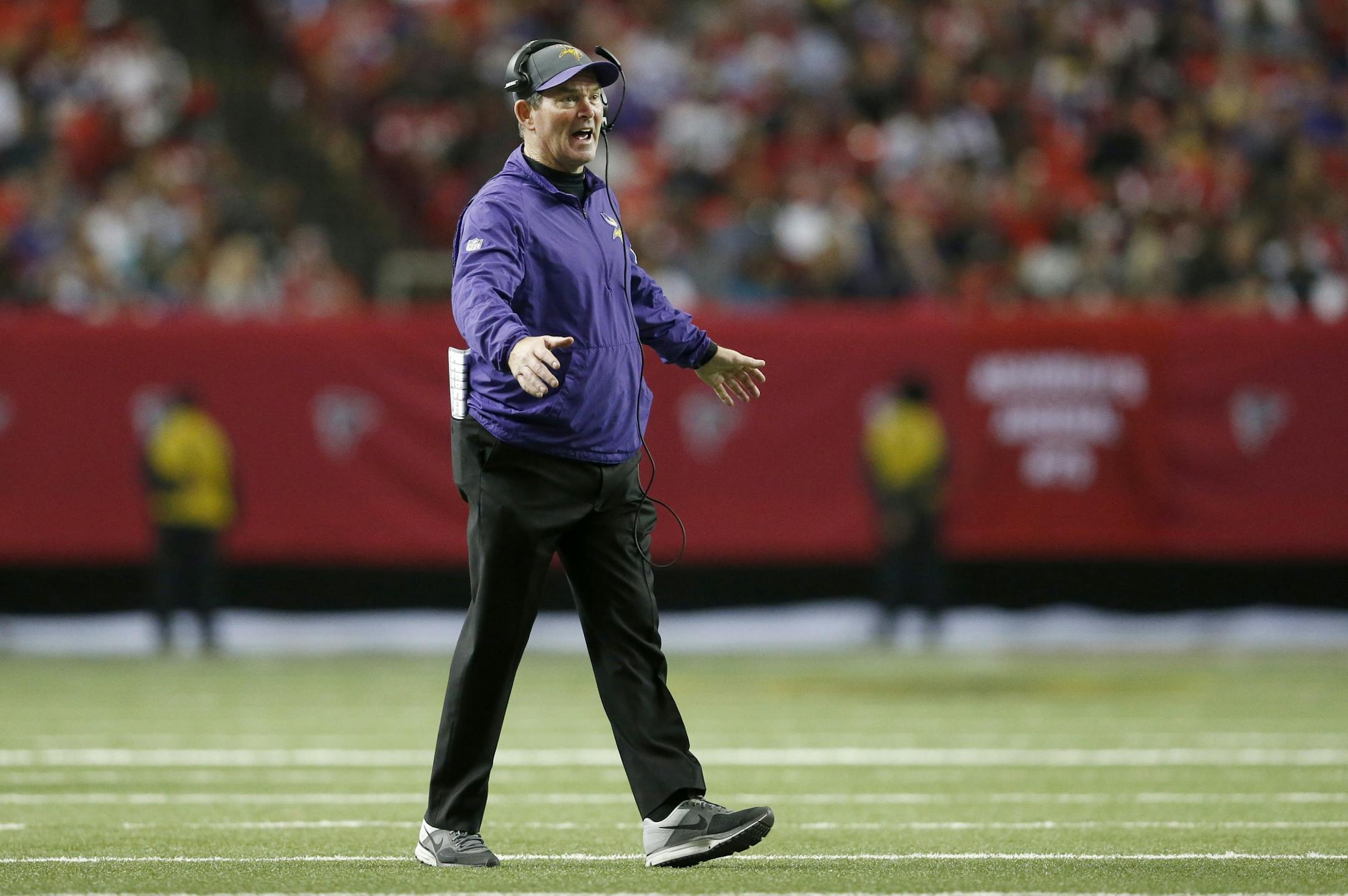 Minnesota Vikings head coach Mike Zimmer