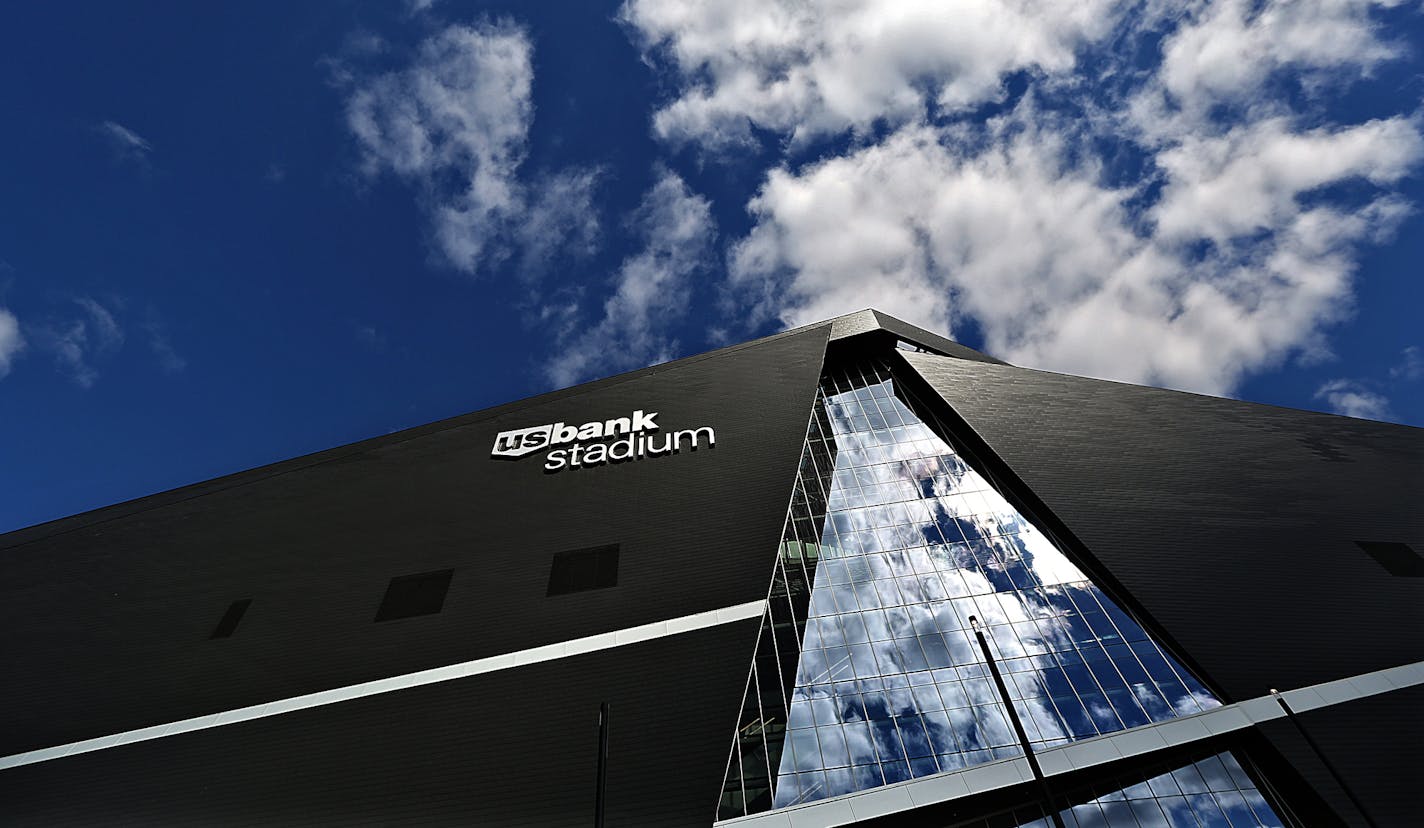 Glass and metal siding outside US Bank Stadium create graphic shapes against the summer sky. ] JIM GEHRZ&#xef;james.gehrz@startribune.com (JIM GEHRZ/STAR TRIBUNE) / June 28, 2016/ 10:00 AM , Minneapolis, MN - BACKGROUND INFORMATION: Pix for special section for the opening of the new US Bank Stadium. You will be shooting photos for the special tab section. LEAVE FROM THE OFFICE AT 9:30 -- YOU'LL BE WALKING OVER WITH JENNI AND MARK V. These are photos that we need shot while you are over there: Gl