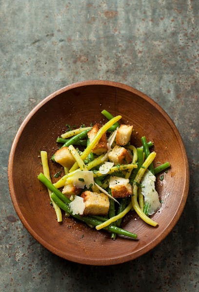 Green and Yellow Bean Salad With Croutons