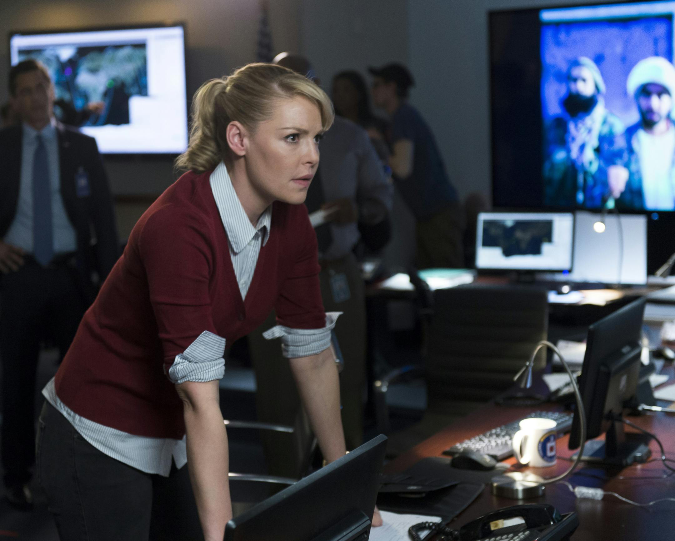 STATE OF AFFAIRS -- "Pilot" -- Pictured: Katherine Heigl as Charleston Tucker -- (Photo by: Michael Parmelee/NBC) ORG XMIT: Season:Pilot