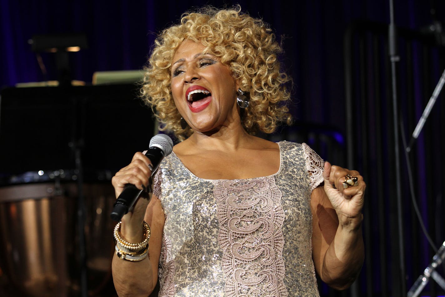 Darlene Love