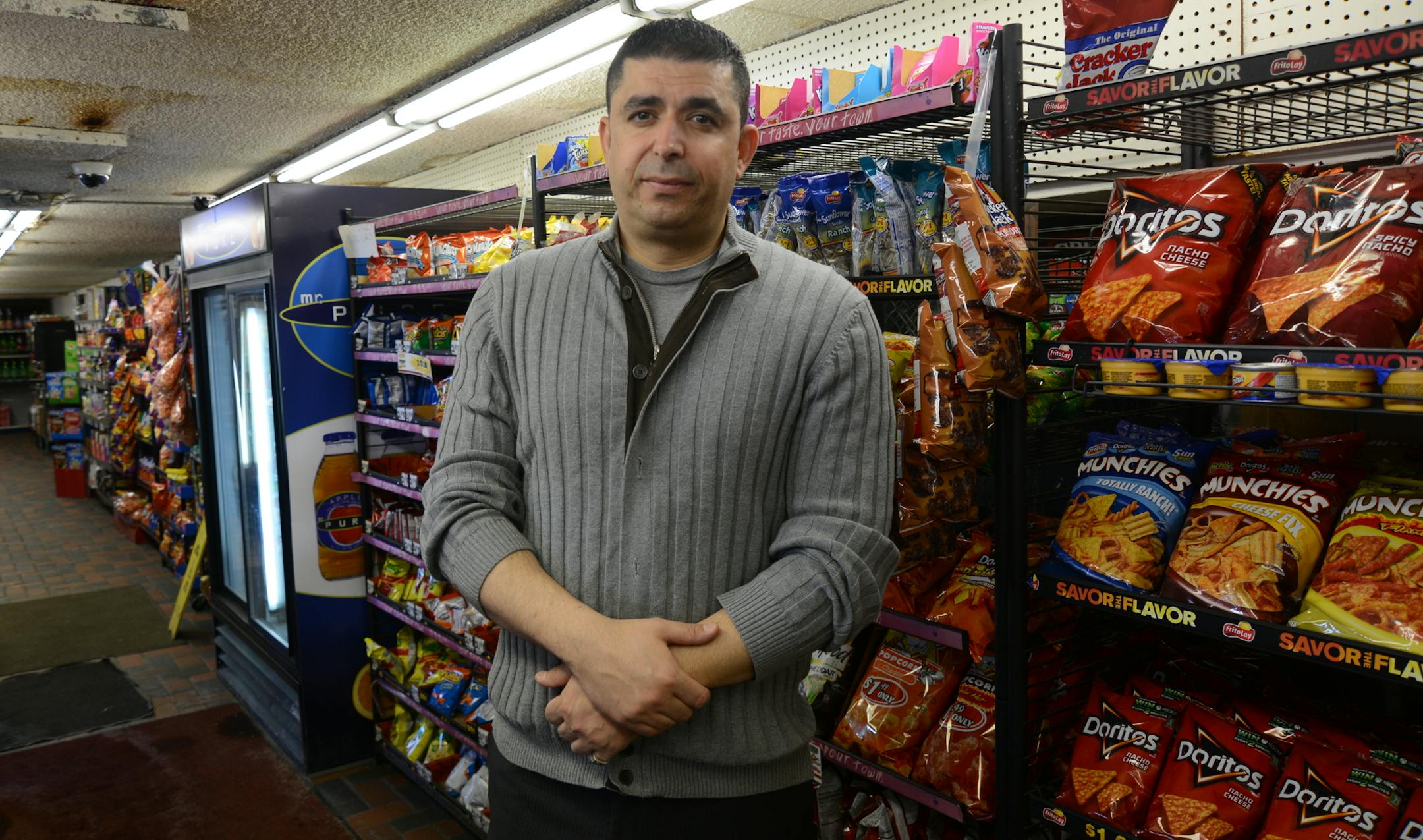 Minneapolis is pouring resources into replenishing so-called "food deserts," or areas where healthy food - especially produce - is scarce. But as the city is about to expand a program that requires corner stores to have higher-quality offerings, some researchers are finding that it's not as simple as just putting fresher food in neighborhood stores. Sami at the Broadway and Fremont Ave gas station say's that potato chips and candy are his number one sellers. ] Richard.Sennott@startribune.com Ric