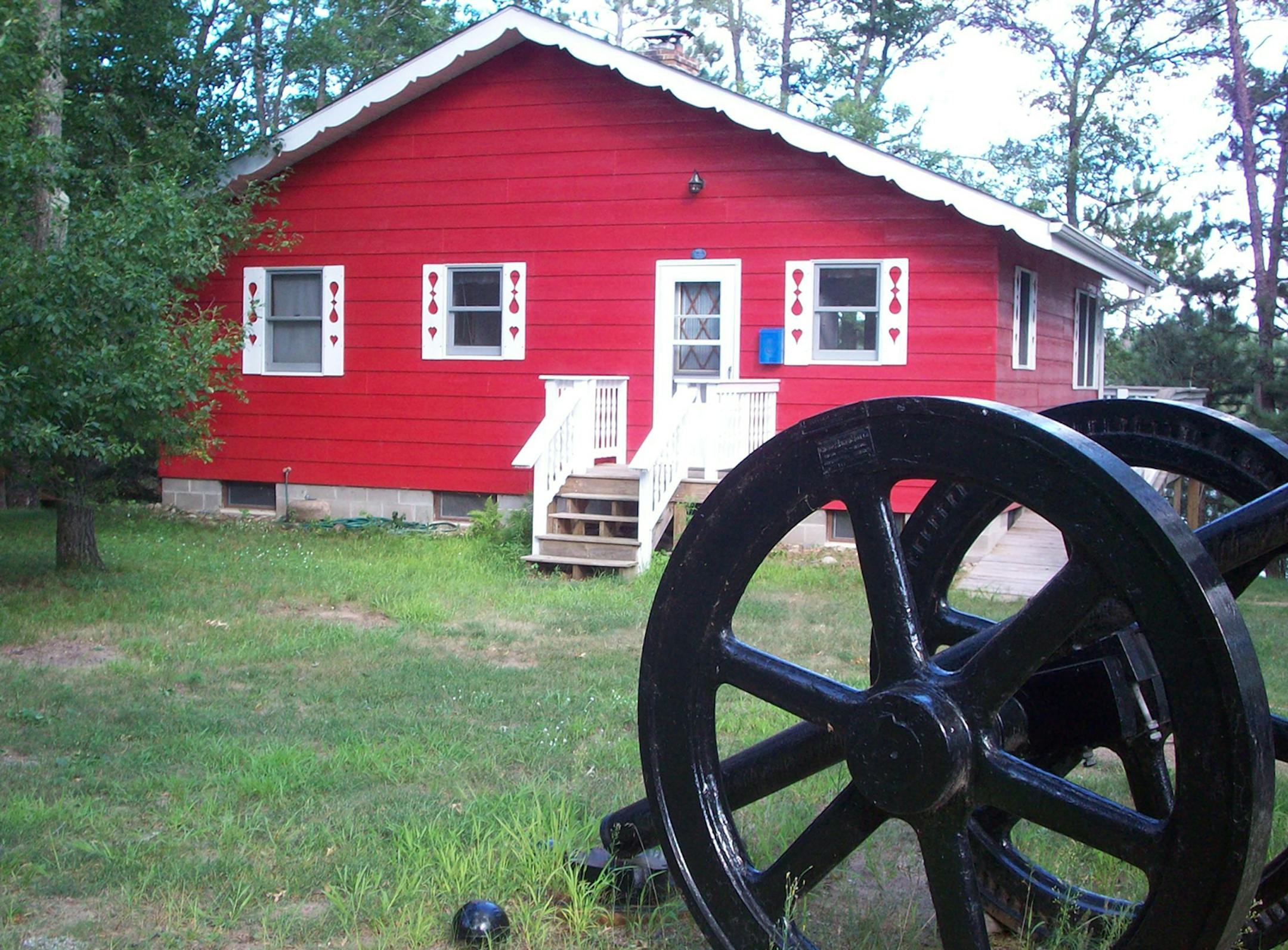 Karlson cabin near Baxter.