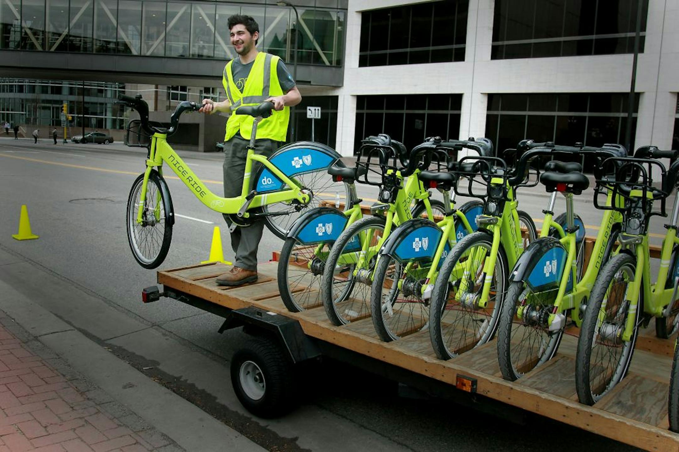 April 3, 2012: Nice Ride bikes' Jeff Shockley unloaded bikes to a downtown kiosk near the Government Center.