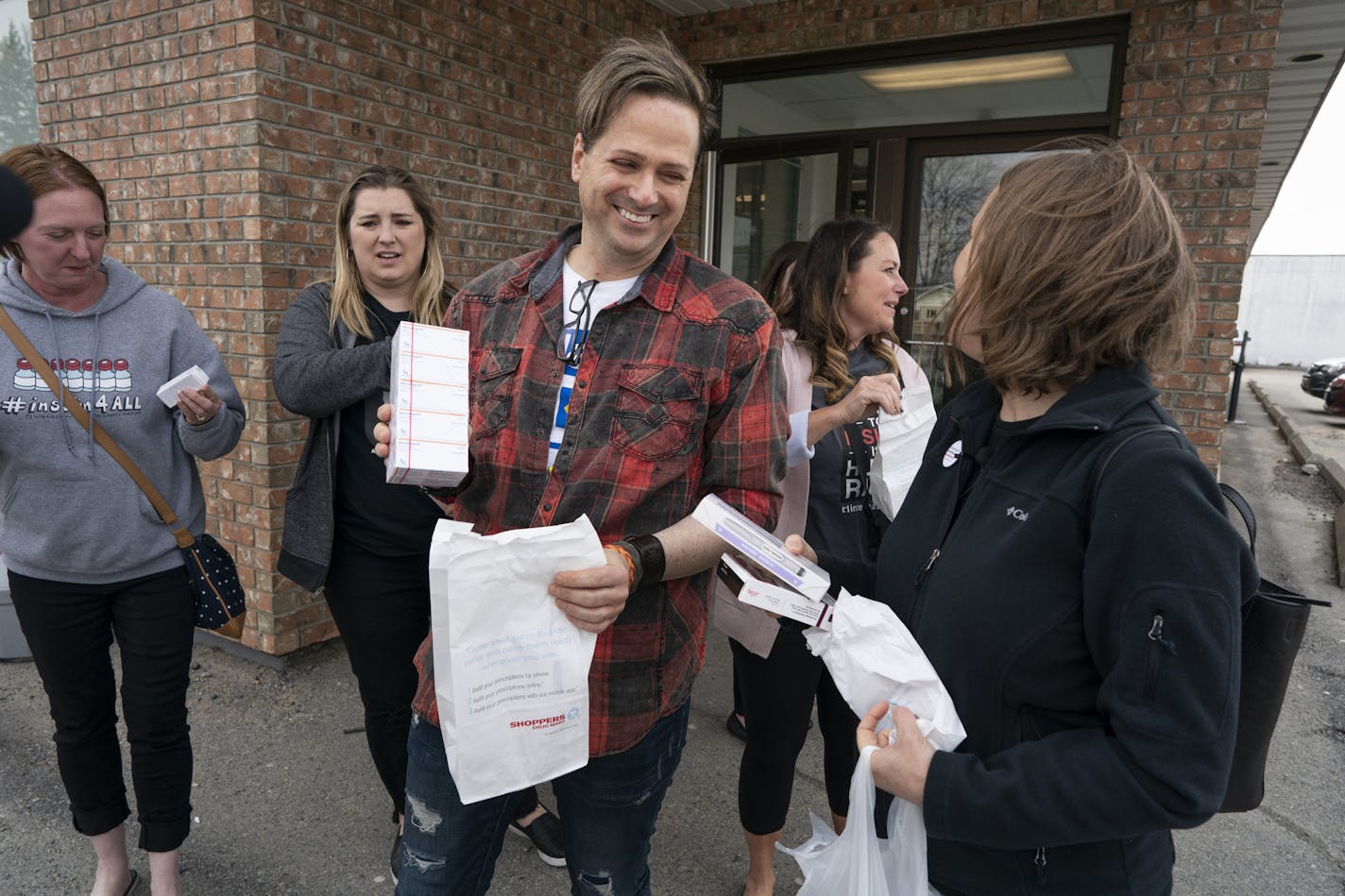 Nicole Smith-Holt, left Quinn Nystrom , Travis Paulson , Vicky Luedtke, and Lija Greenseid stood outside Shoppers Drug Market pharmacy with a 3-month supply of insulin Saturday May 4, 2019 in Ft. Frances, Ontario.] Six Minnesota traveled to Ontario Canada to purchase insulin. Jerry Holt &#x2022; Jerry.holt@startribune.com