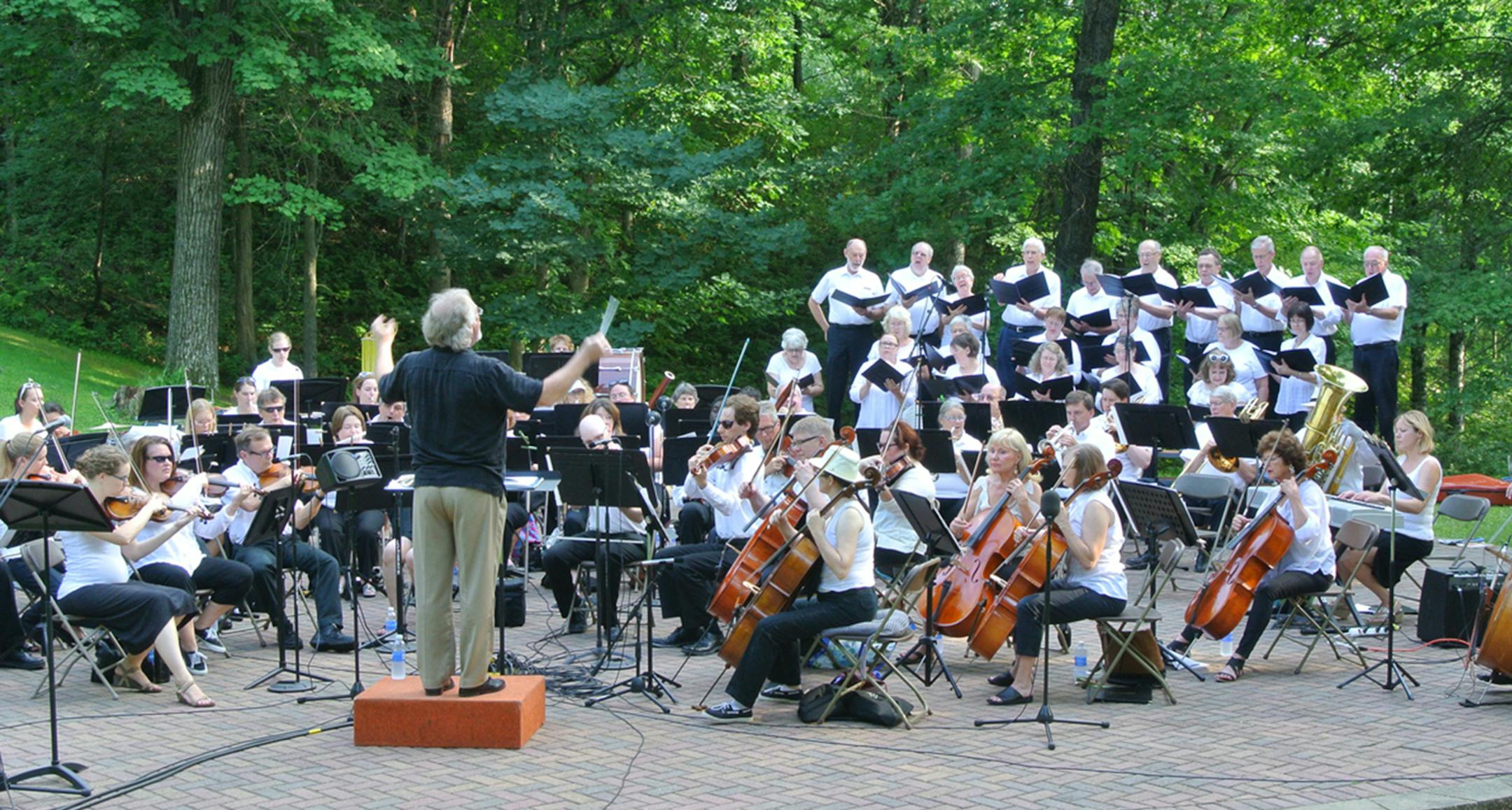 The Dakota Valley Pops Orchestra and Chorale will return to Caponi Art Park this summer. (Photo by Russ Borud)