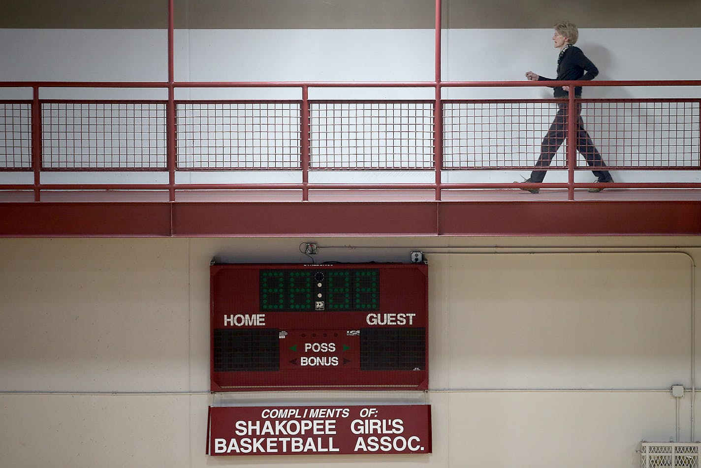 A walker made her way around the indoor track at the Shakopee Community Center, Thursday, March 12, 2015 in Shakopee, MN. The city of Shakopee is again looking to improve its community center, despite three failed referendums proposing improvements to it in a decade. This time, they want to build two new sheets of ice to meet demand for ice time. How they will pay for it and what other amenities will be included in the package hasn't been decided yet. ] (ELIZABETH FLORES/STAR TRIBUNE) ELIZABETH