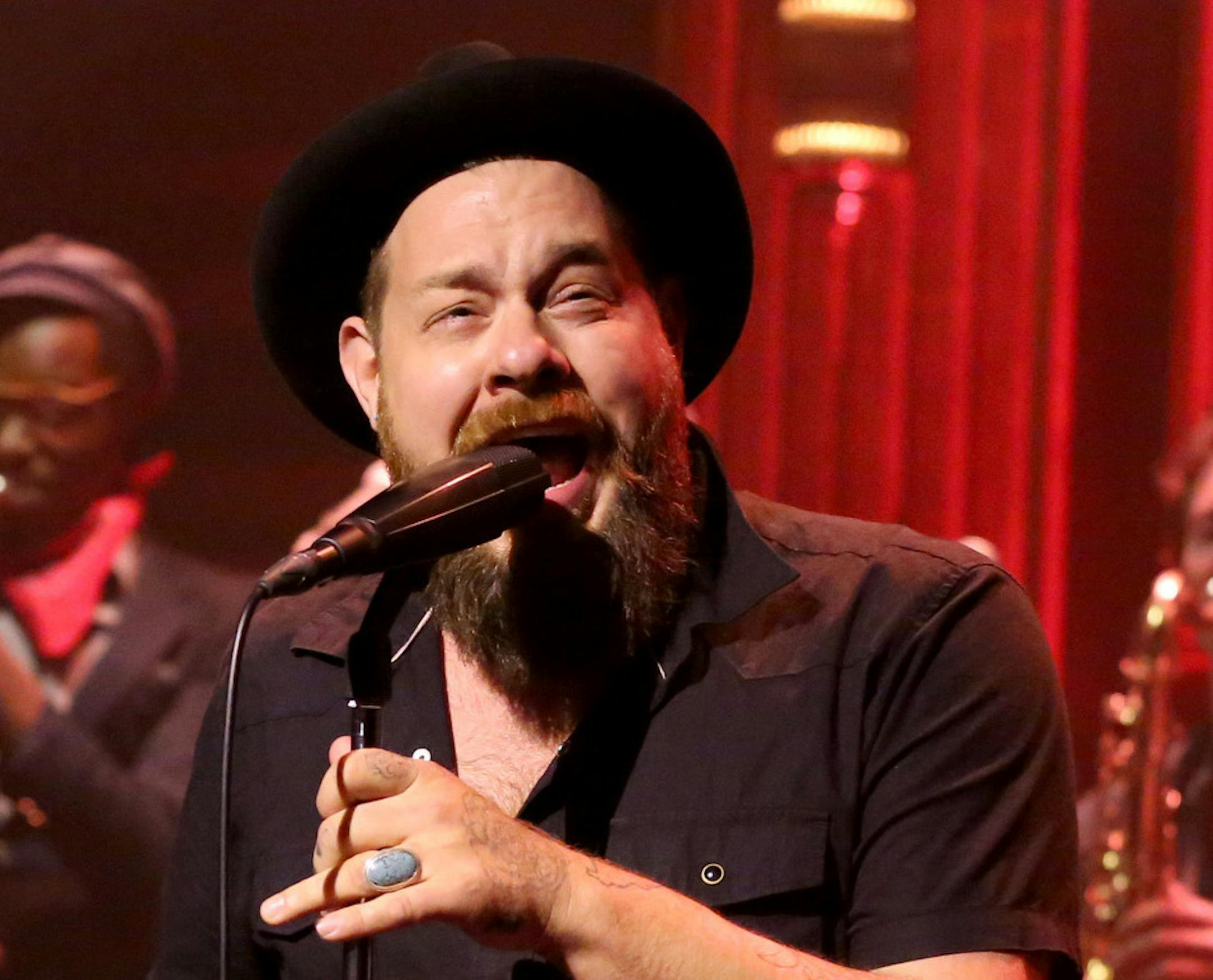 THE TONIGHT SHOW STARRING JIMMY FALLON -- Episode 0306 -- Pictured: Musical guest Nathaniel Rateliff & The Night Sweats perform on August 5, 2015 -- (Photo by: Douglas Gorenstein/NBC) ORG XMIT: Season: 2