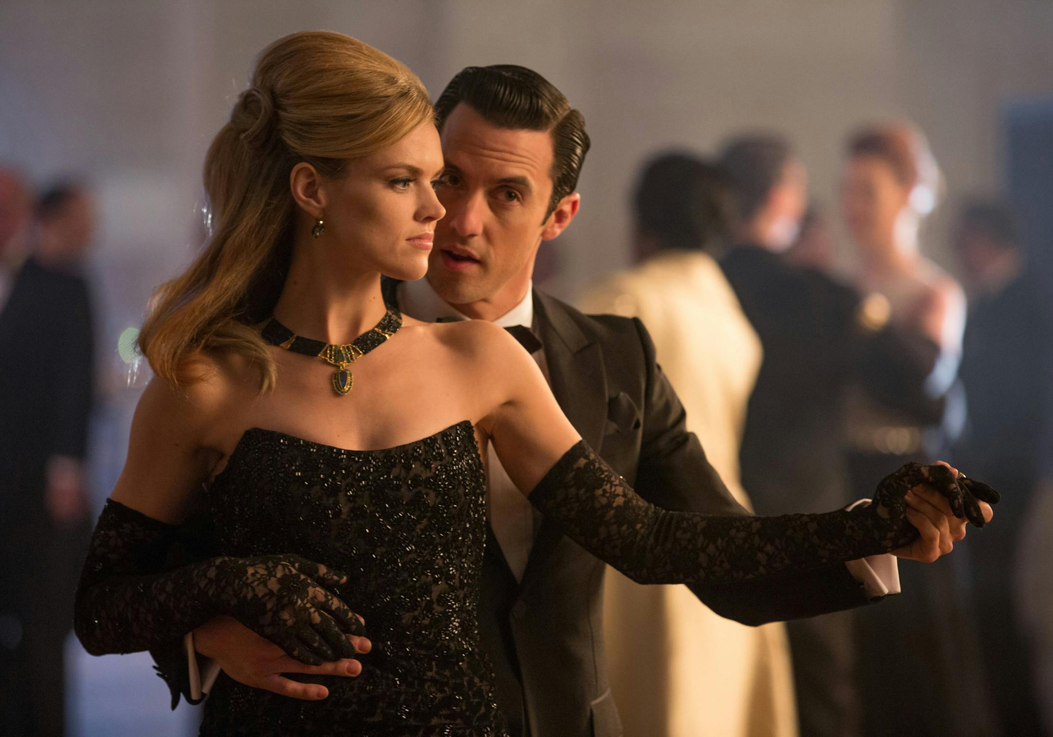 In this image released by Fox, Erin Richards, left, and Milo Ventimiglia appear in a scene from "Gotham." Ventimiglia begins a multi-episode story arc as a new villain on the show Monday, April 13 at 8 p.m. EDT. (AP Photo/FOX, Jessica Miglio)
