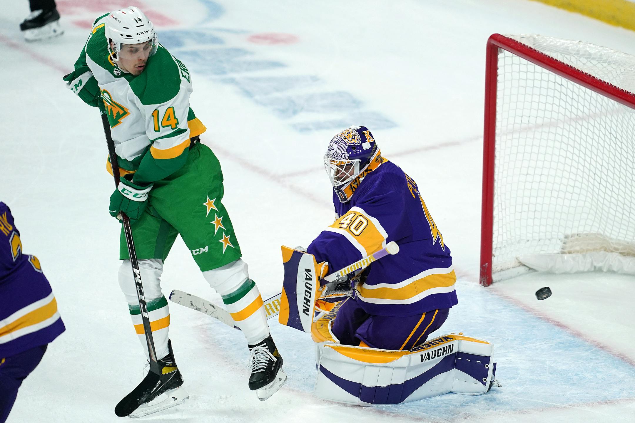Minnesota Wild center Joel Eriksson Ek (14) tried unsuccessfully to deflect the puck past Los Angeles Kings goaltender Calvin Petersen (40) in overtime. ] ANTHONY SOUFFLE • anthony.souffle@startribune.com