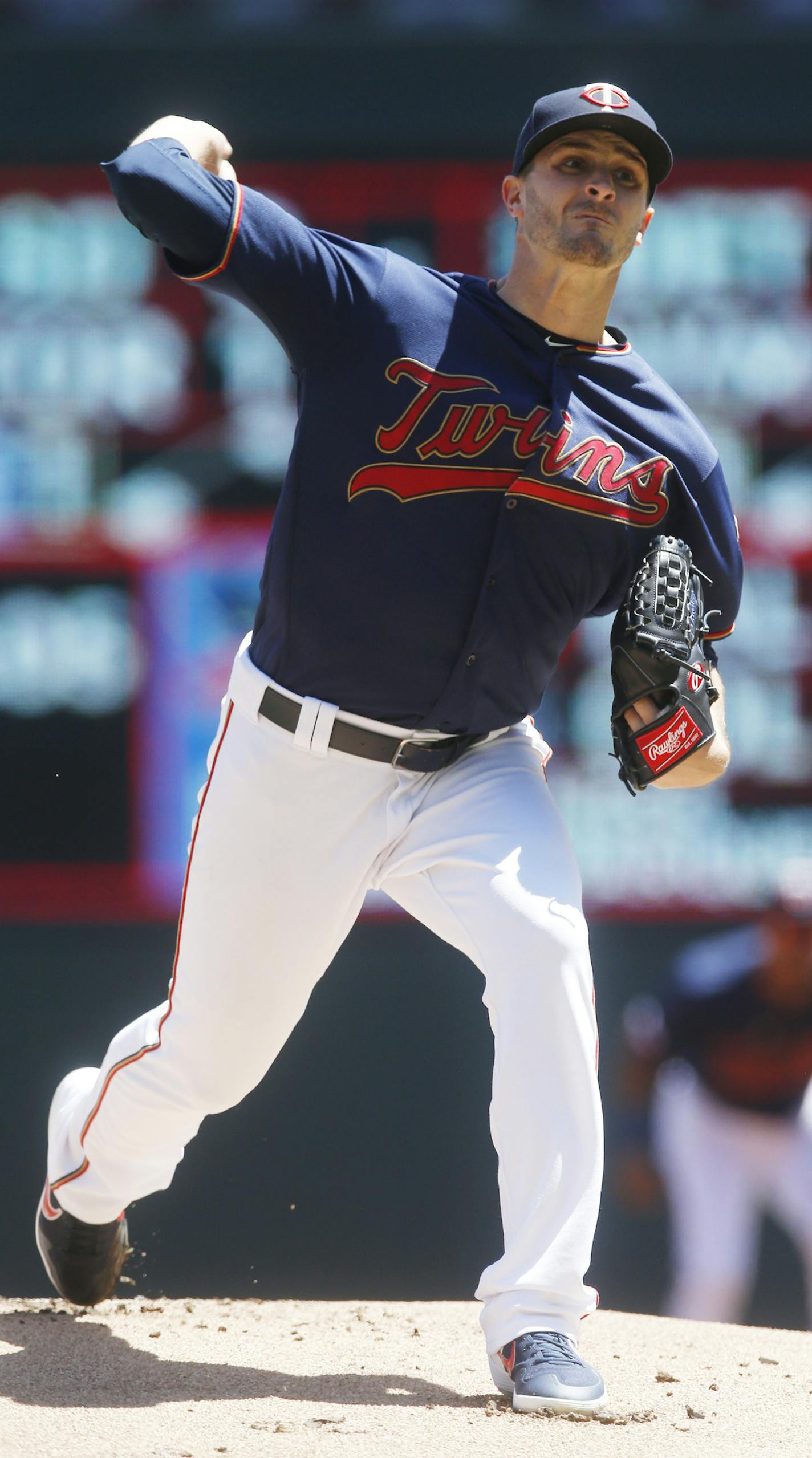 Minnesota Twins pitcher Jake Odorizzi throws against the Chicago White Sox in the first inning of a baseball game Sunday, May 26, 2019, in Minneapolis. (AP Photo/Jim Mone)