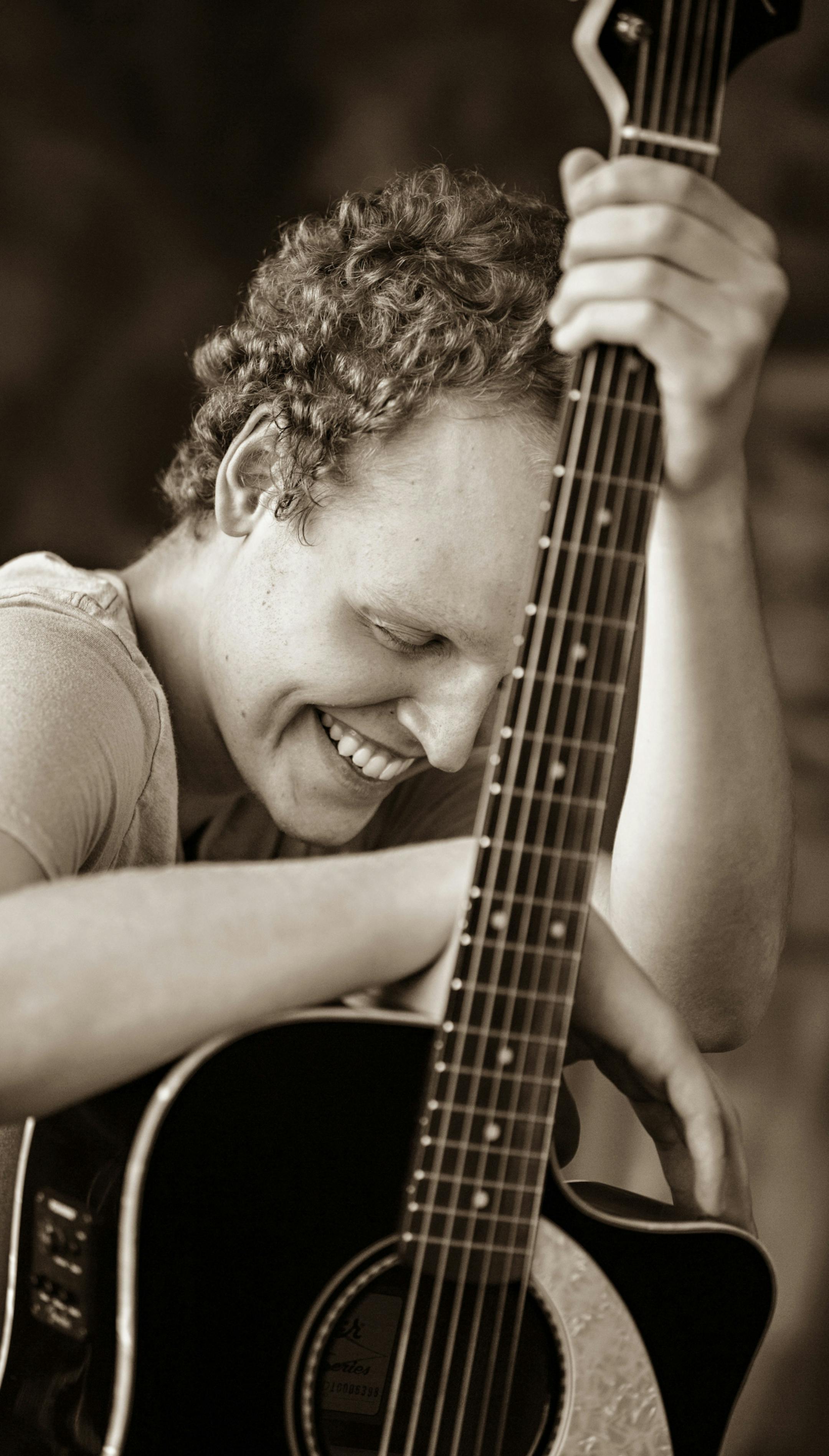 Zach Sobiech, - for jeff strickler's ' zach1222' - u tube sensation , cancer victim who performs ' goodbyes' ORG XMIT: MIN1212141342400439