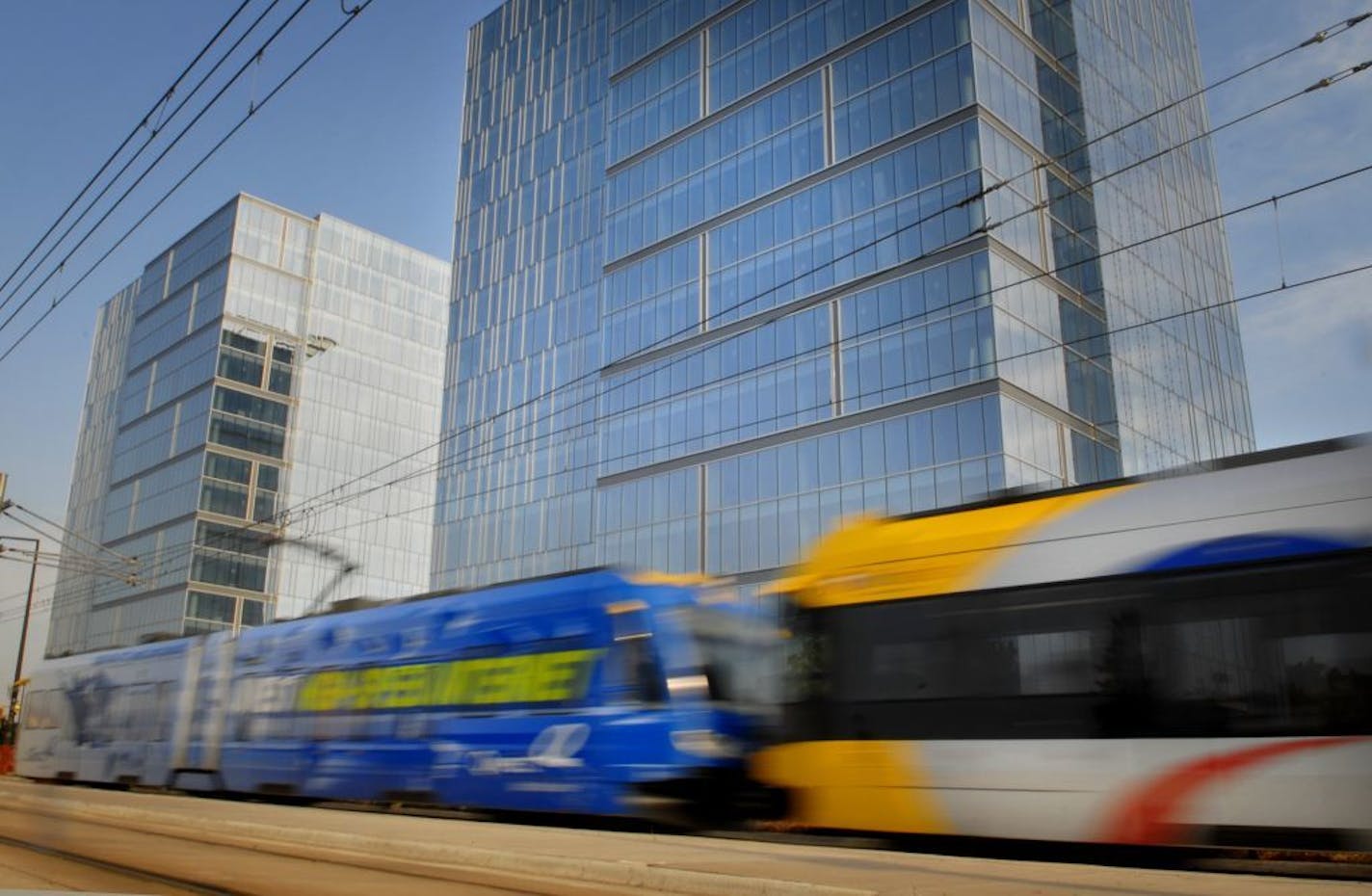 Beginning this week, Metro Transit police officers in plainclothes have surreptitiously parked themselves on both Green and Blue Line trains to ferret out smokers.