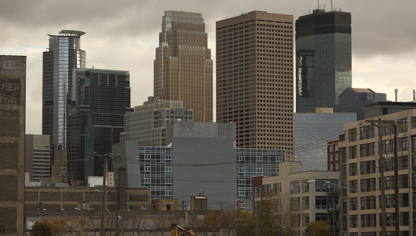 33 South Sixth/City Center, still familiar to many as the International Multifoods Tower, in downtown Minneapolis, sits between Wells Fargo Center and the IDS Center.