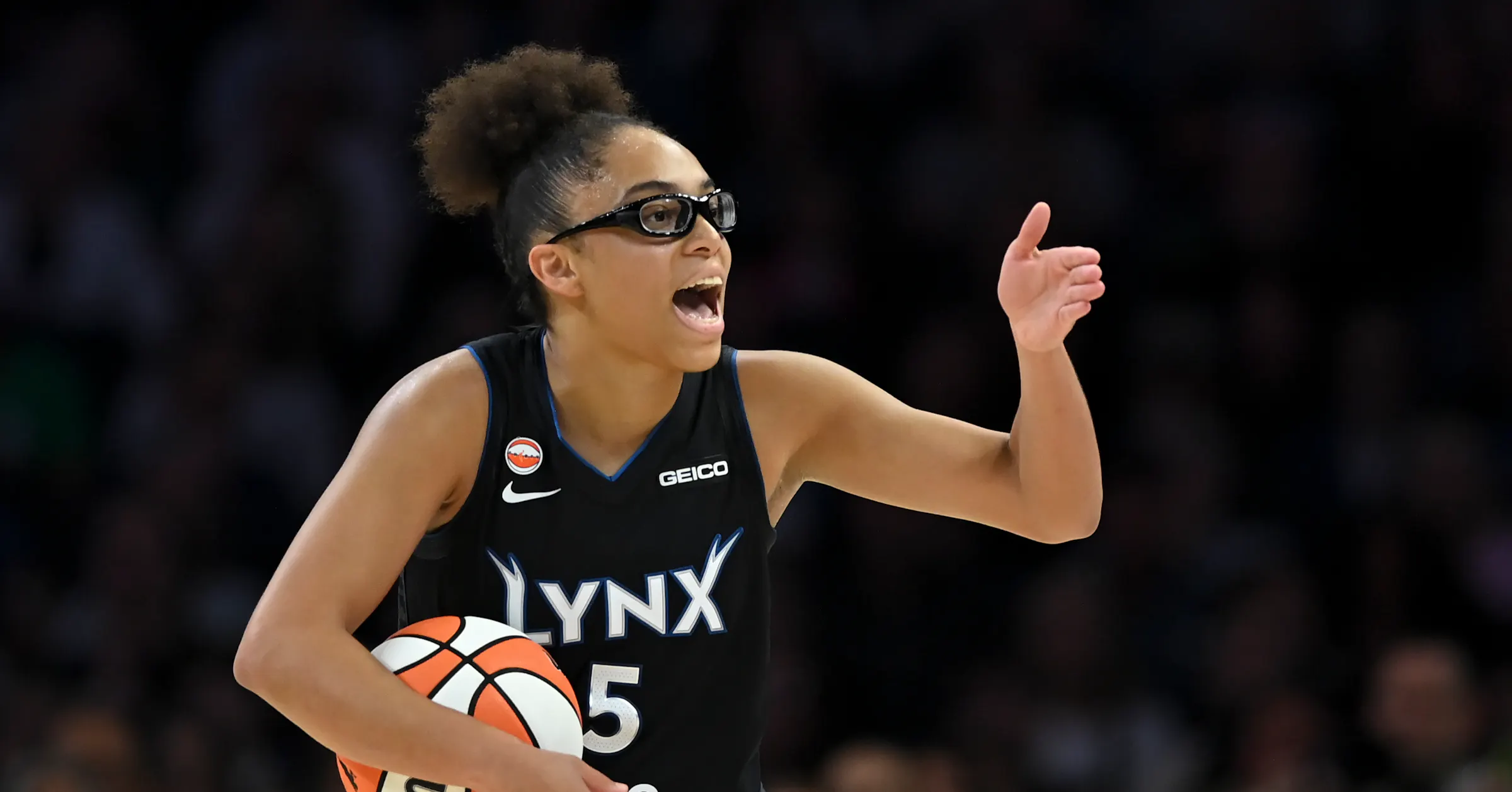 Live: Olivia Miles breaks Caitlin Clark’s rookie scoring record as Lynx ...