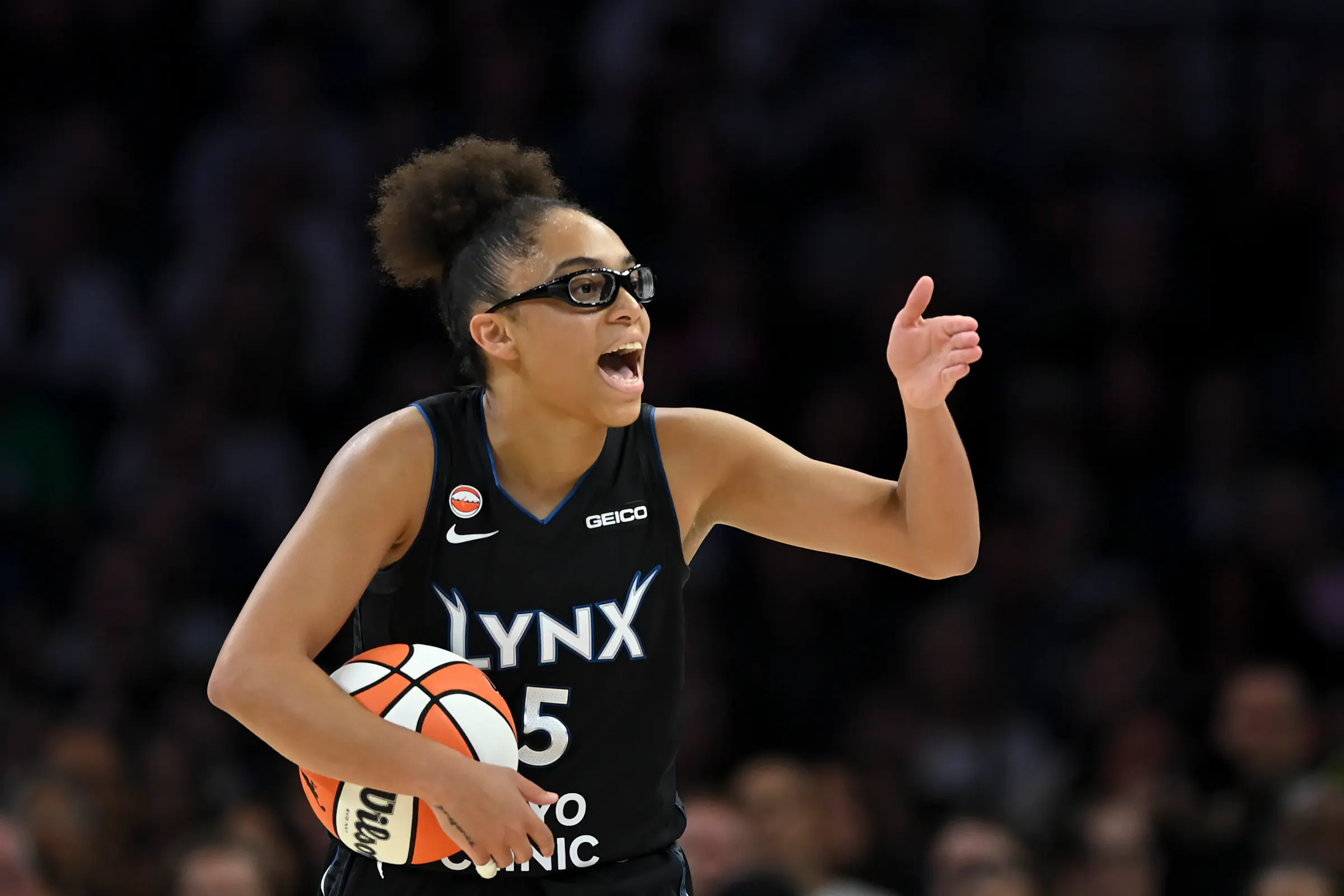 Live: Olivia Miles breaks Caitlin Clark’s rookie scoring record as Lynx ...