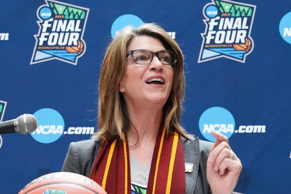 Minneapolis Final Four local organizing committee CEO Kate Mortenson spoke at the Ceremonial handoff from Super Bowl Host Committee to the 2019 Final 